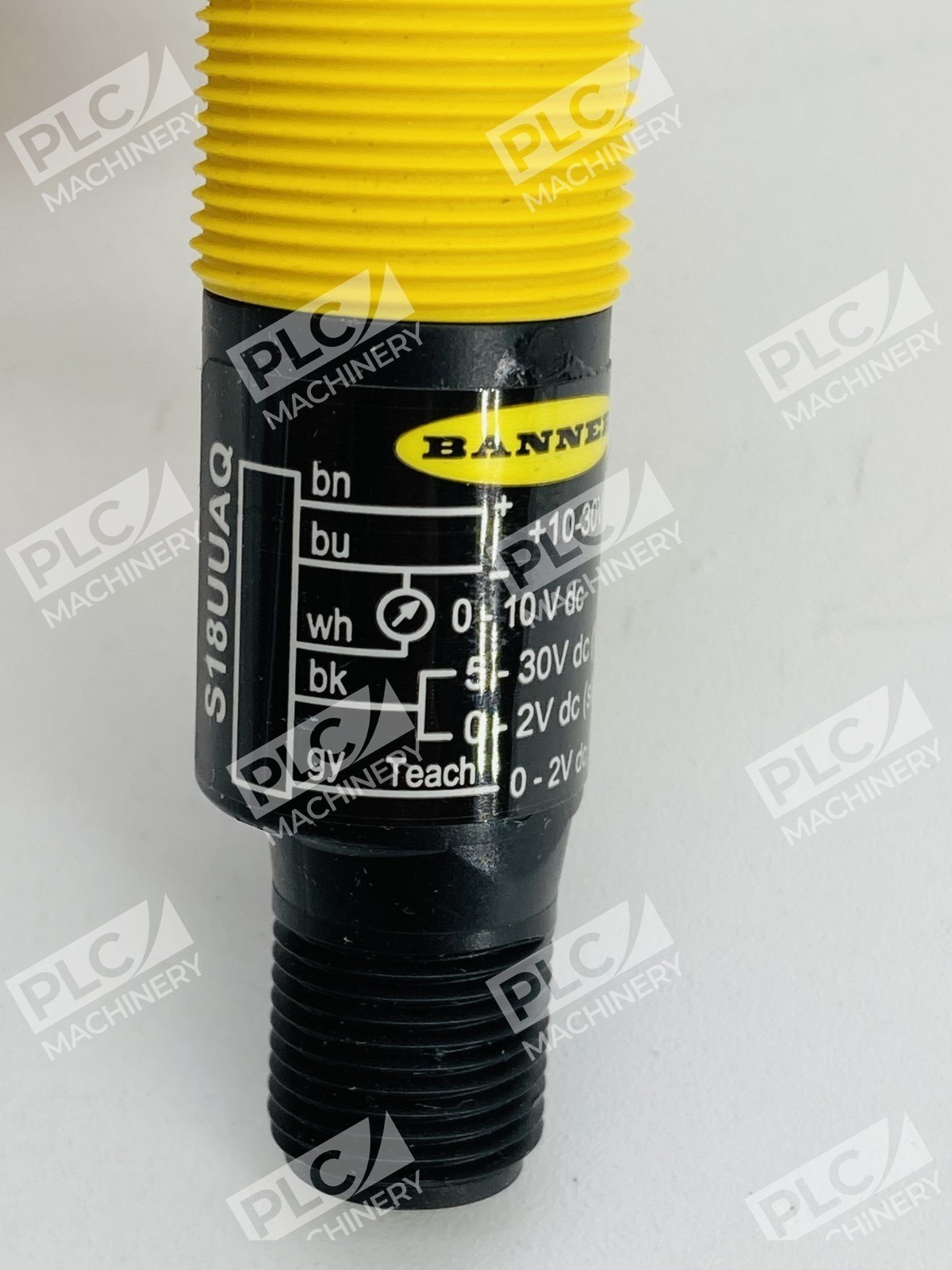 Banner S18UUAQ Ultrasonic Sensor 0-10V Analog Output IP67