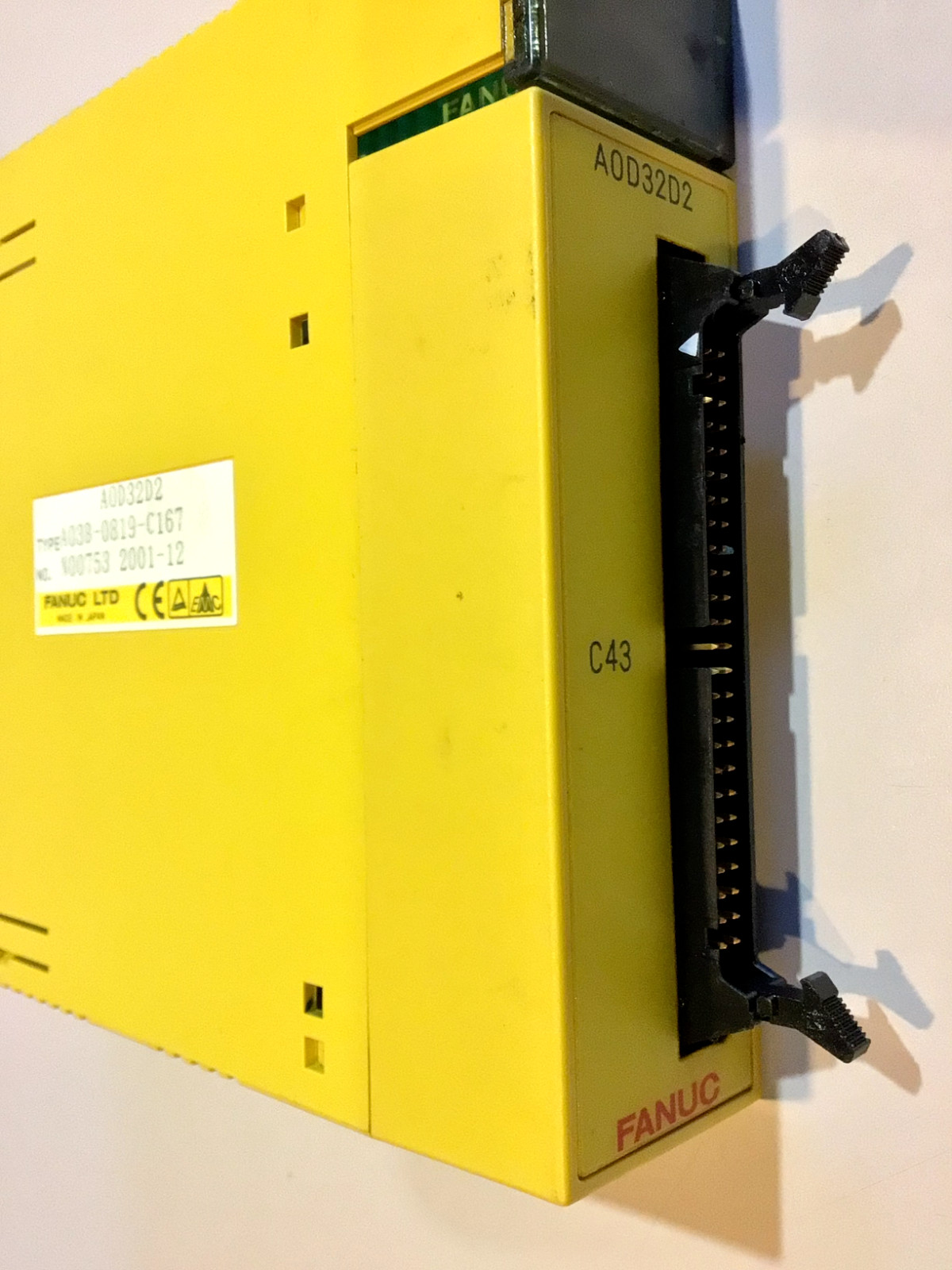 Fanuc AOD32D2 Type A03B-0807-C167 Output Unit DC 12/24V 0.1Amp