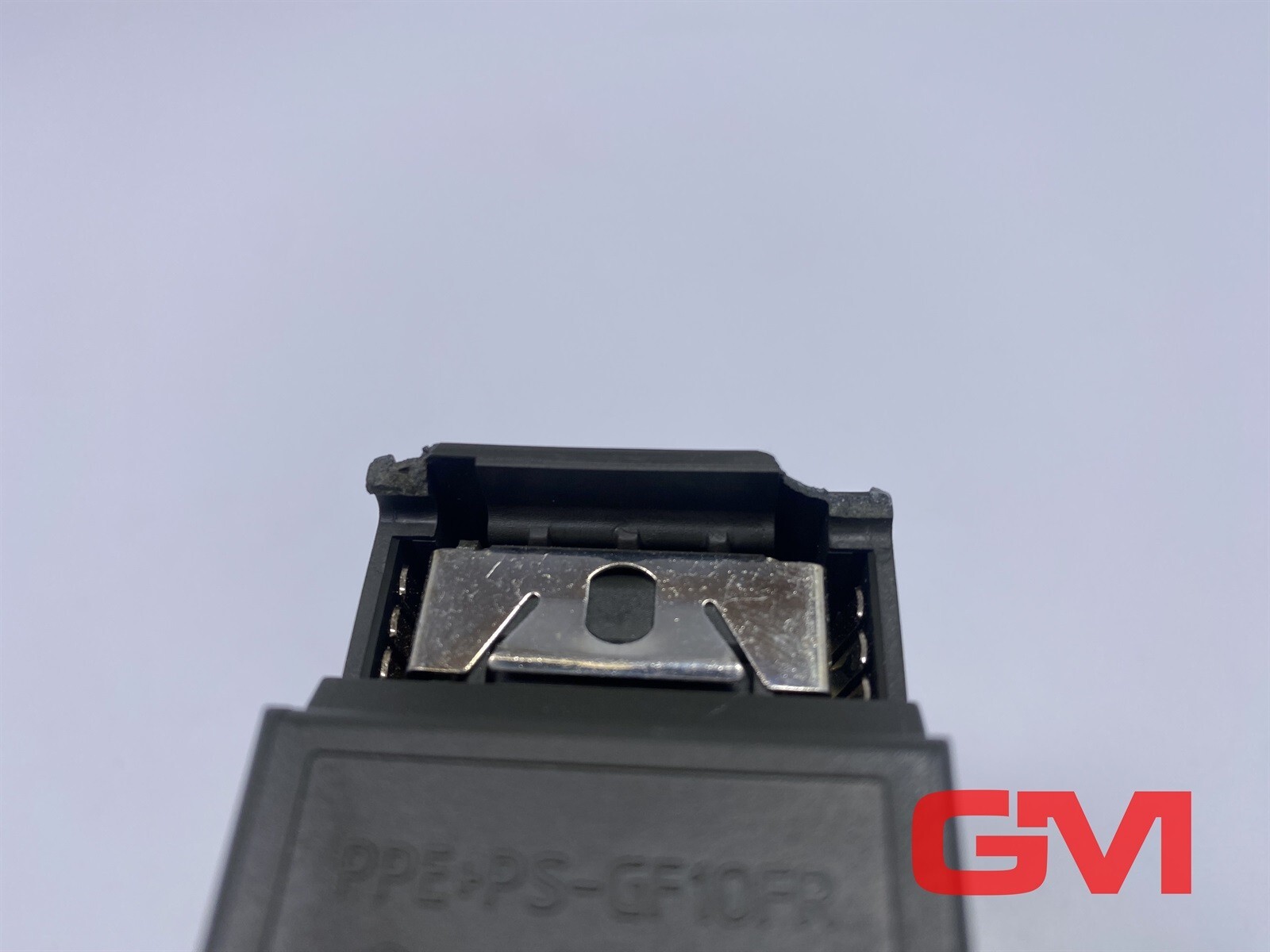 Siemens Digital Output 6ES7322-1BF01-0AA0 E: 02 Slightly Damaged