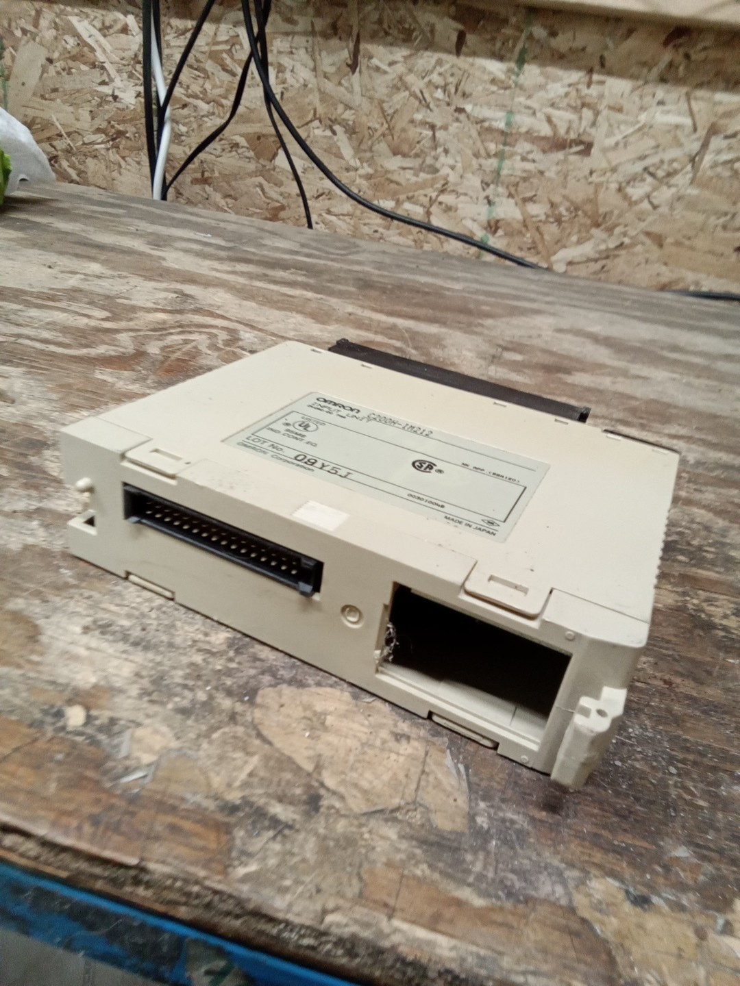Omron C200H-IM212 Input Unit 24 V DC/AC 16 Point C200HIM212
