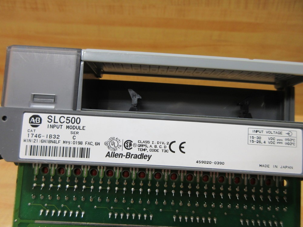 Allen Bradley 1746-IB32 Module 1746-1B32 Series C