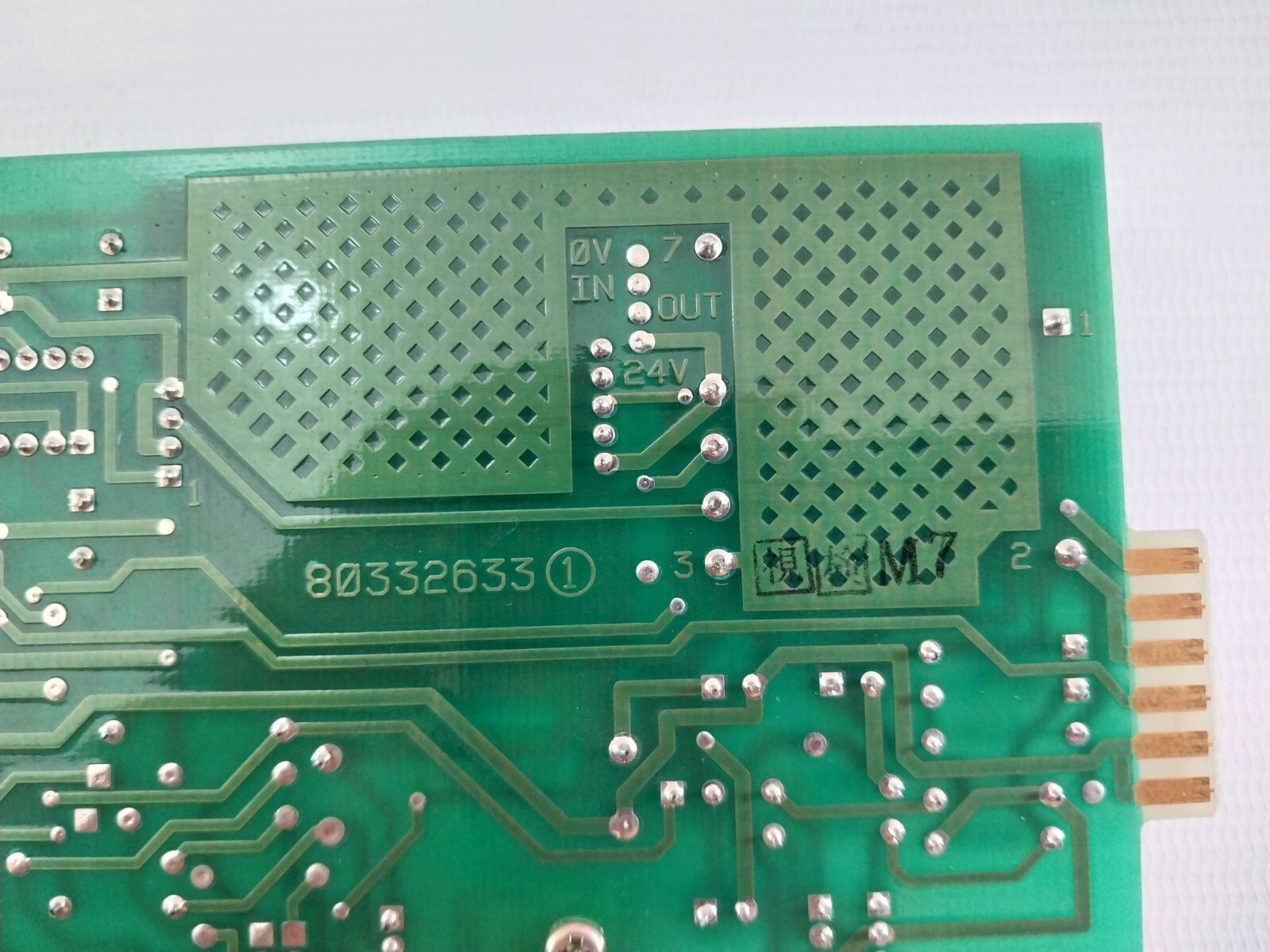 YAMATAKE-HONEYWELL J-SSD50-12 Analog Input Module 4-20mA 24V DC