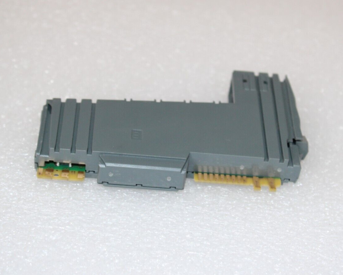 B&R X20-DO-9322 PLC I/O MODULE 9 DIGITAL OUTPUTS X20DO9322