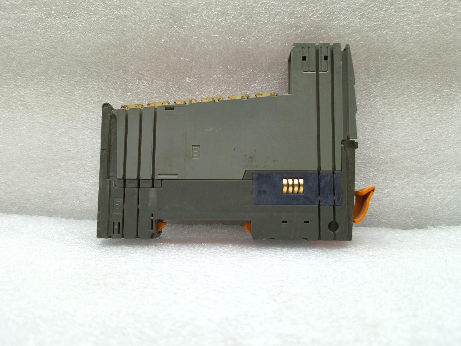 B&R X20 DO 9322 I/O MODULE ( USED CONDITION )