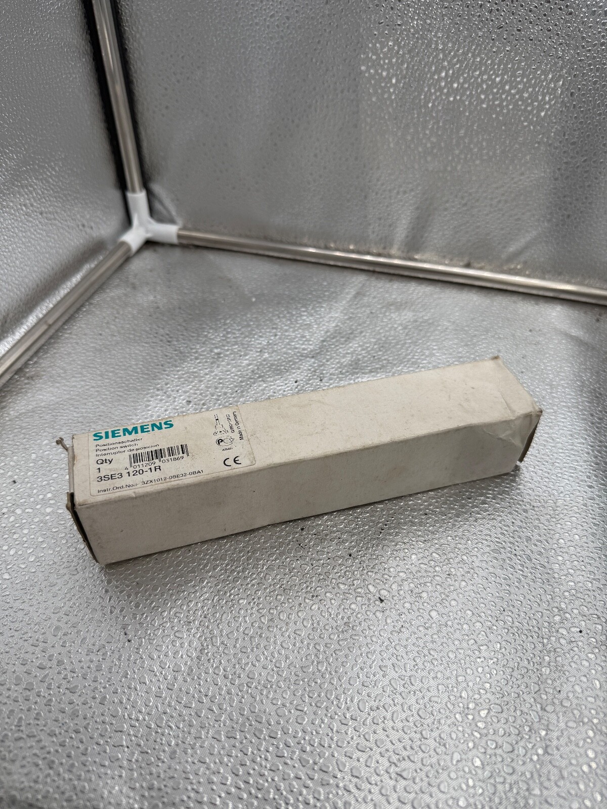 Siemens Position Switch 3SE3 120-1R / New / Original Packaging