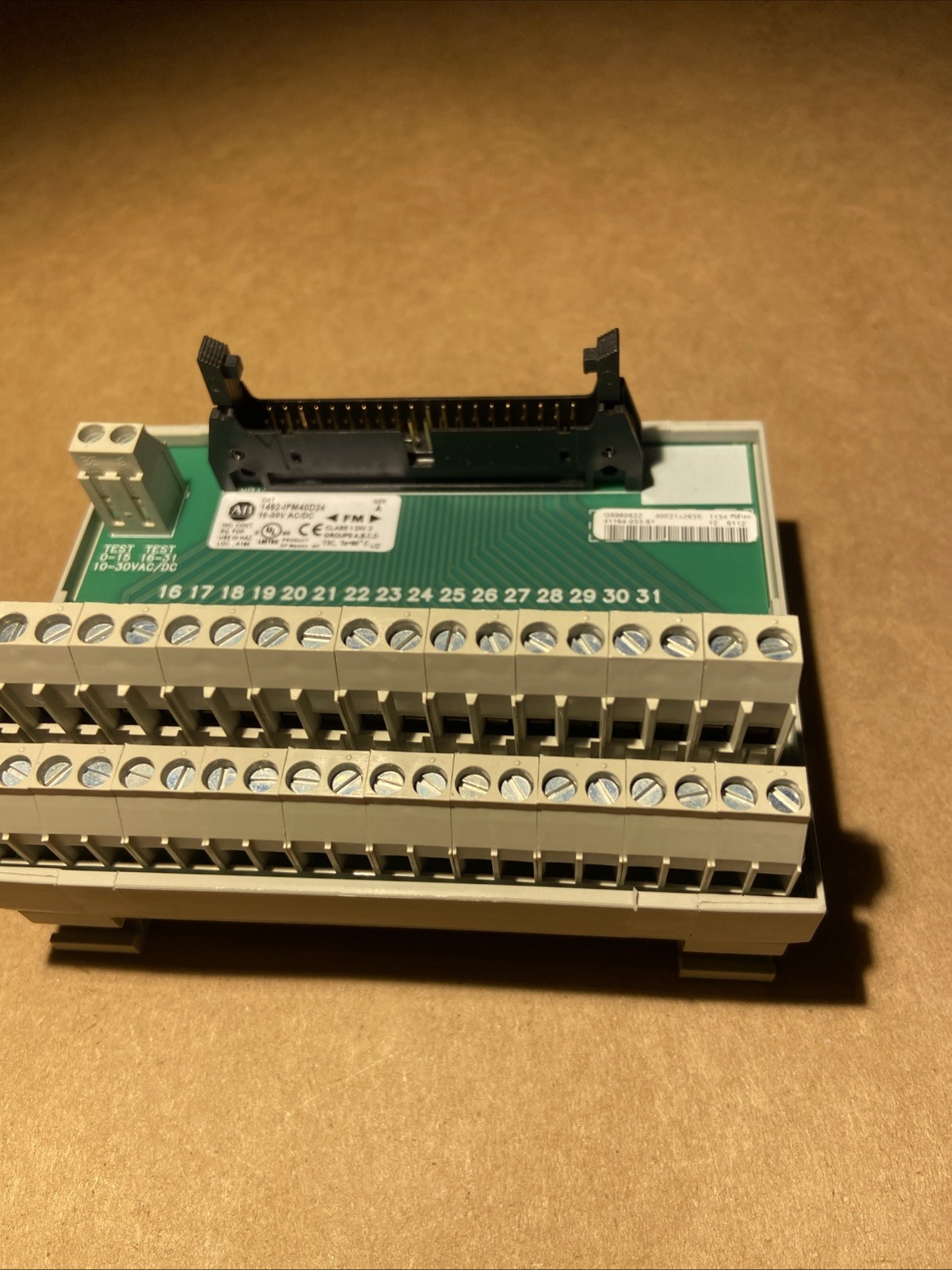 Allen Bradley 1492-IFM40D24 Series A Sensor Interface Module 10-30V AC/DC FM