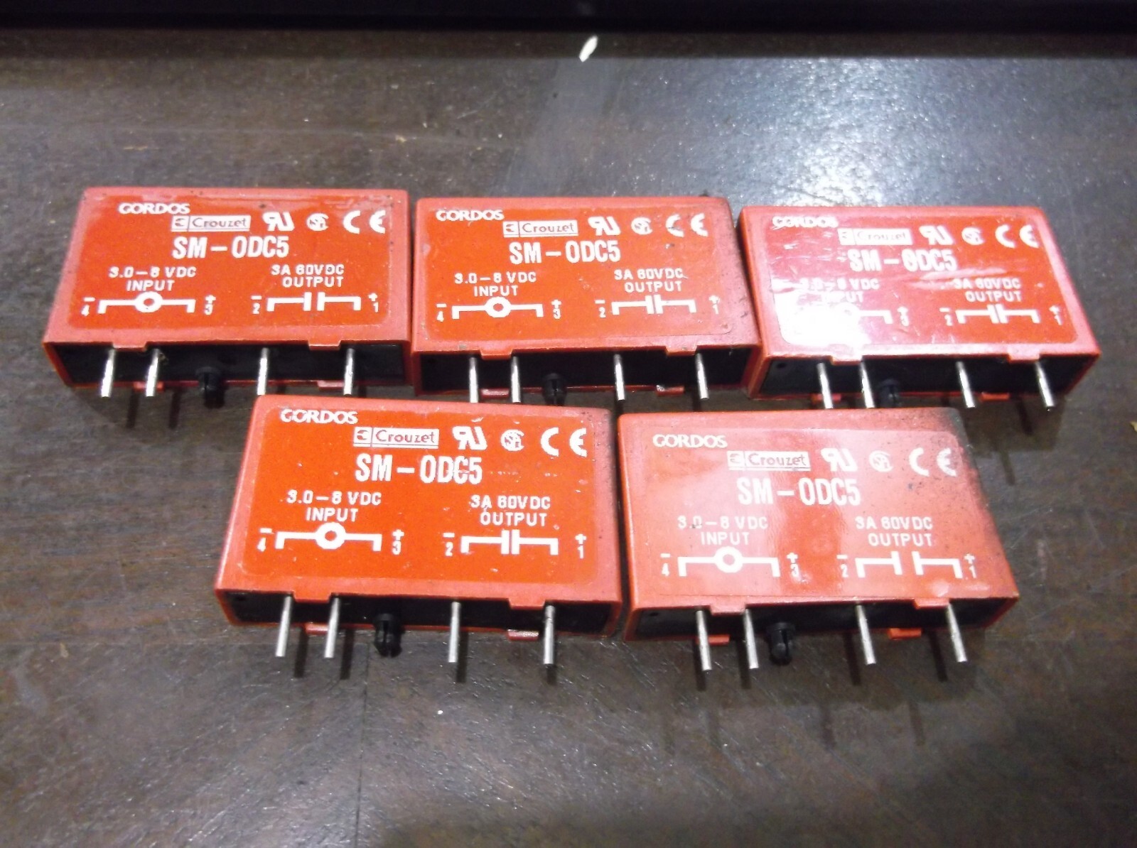 LOT OF 5 CROUZET GORDOS SM-ODC5 OUTPUT MODULES (BIN158)