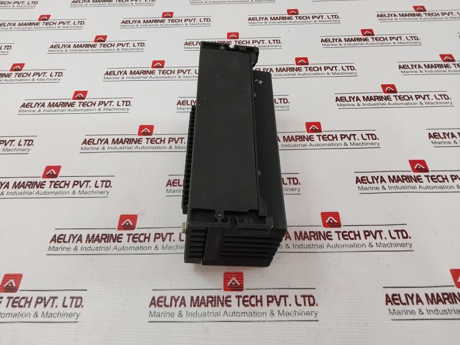 GE Fanuc IC660BBD024 I/O Module 12/24 VDC 44A730485-006R02
