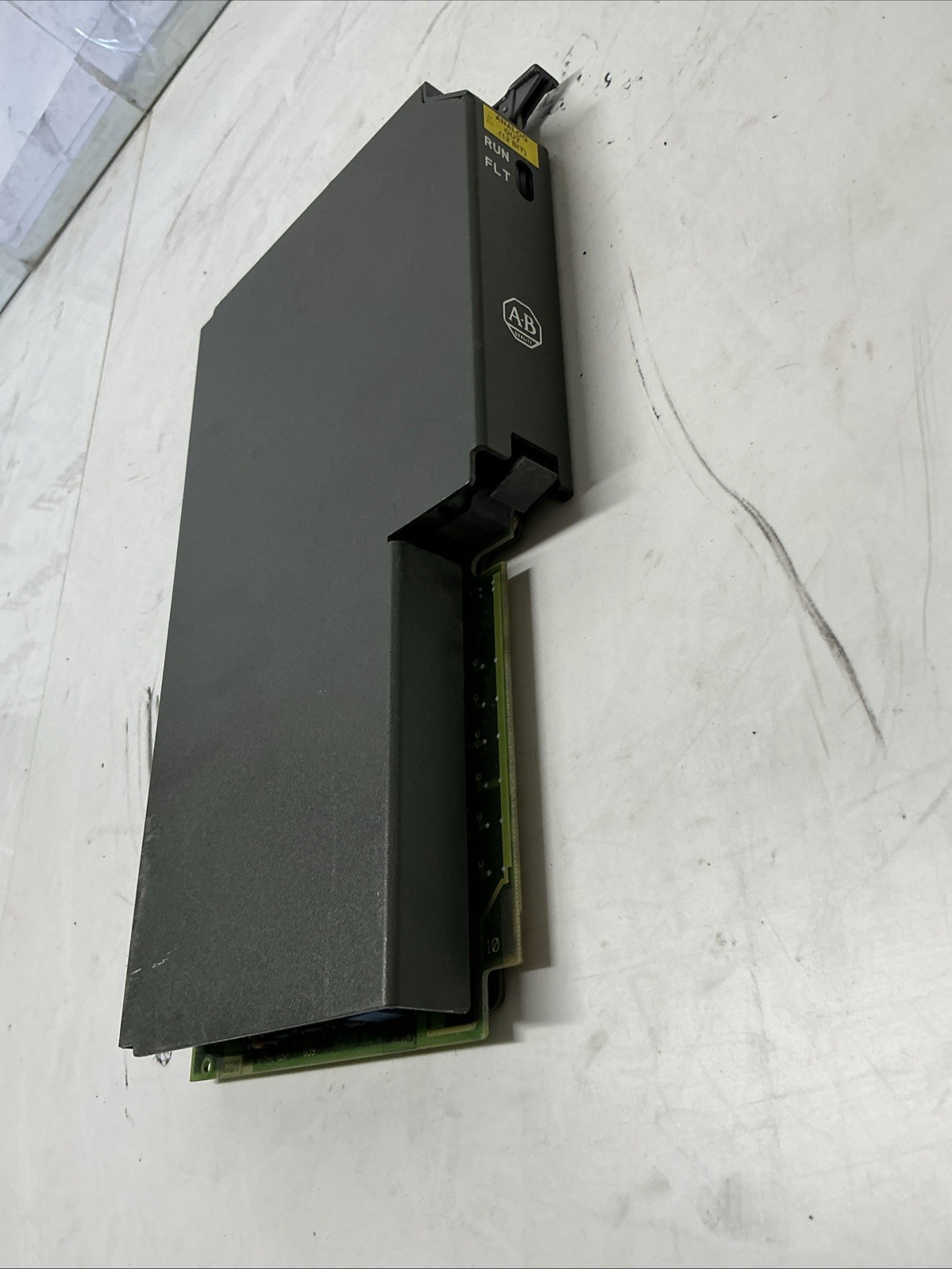 Allen-Bradley 1771-OFE1 Series B Analog Output Module. Z-693