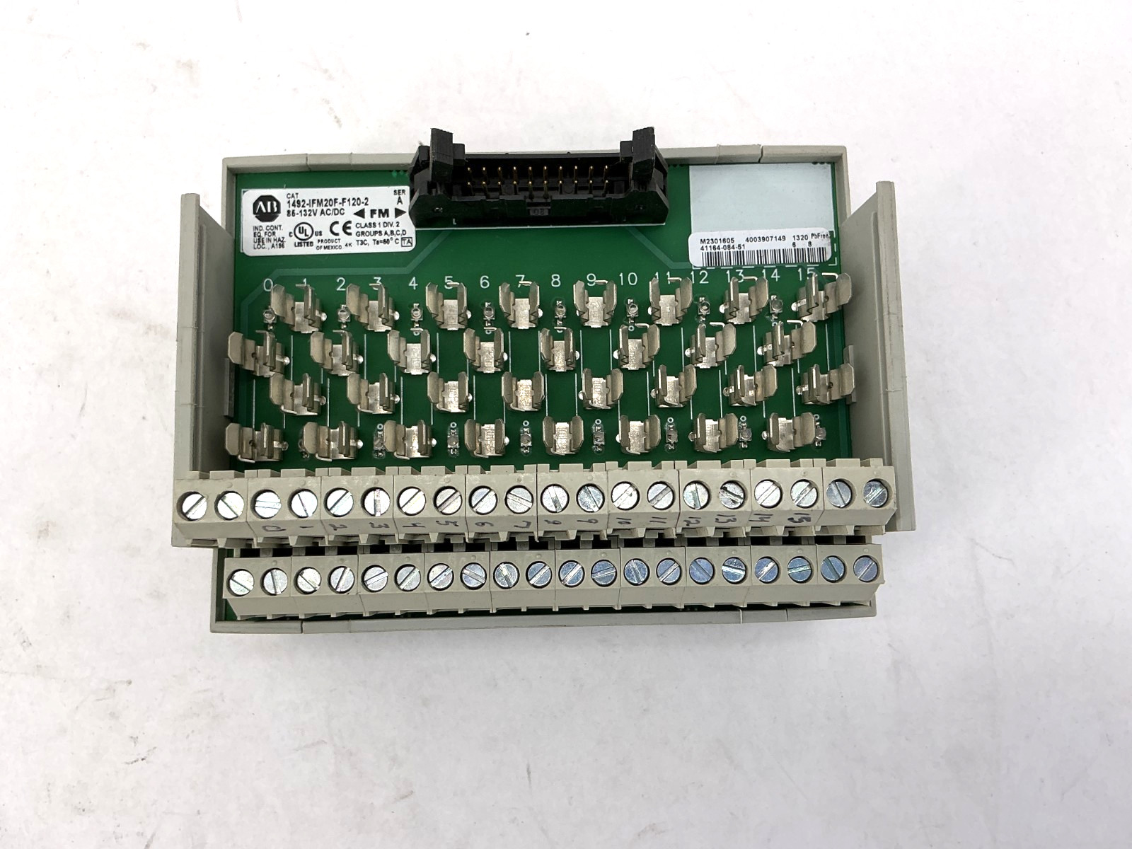 Allen Bradley 1492-IFM20F-F120-2 Ser A 20PT Fusible Interface Module w/ LEDs