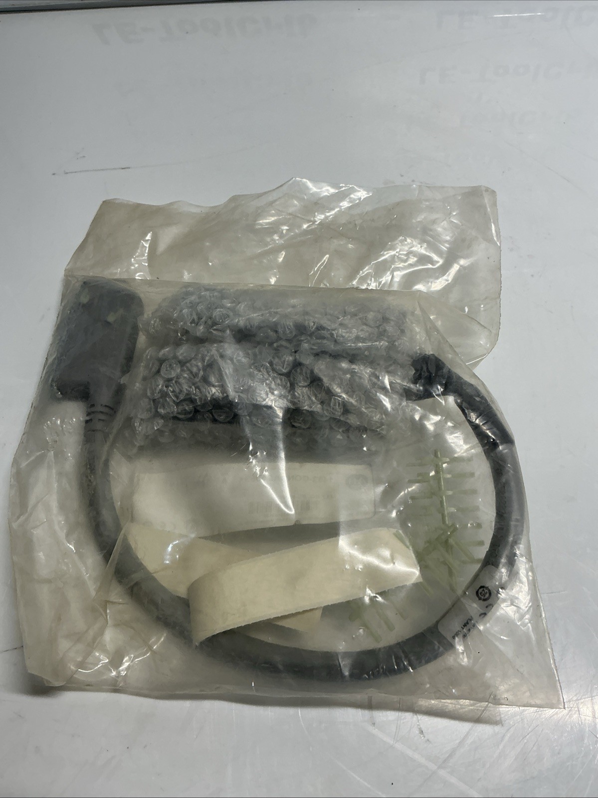 Allen Bradley 1492-CONCAB005S4 SER A Interface Cable H-544