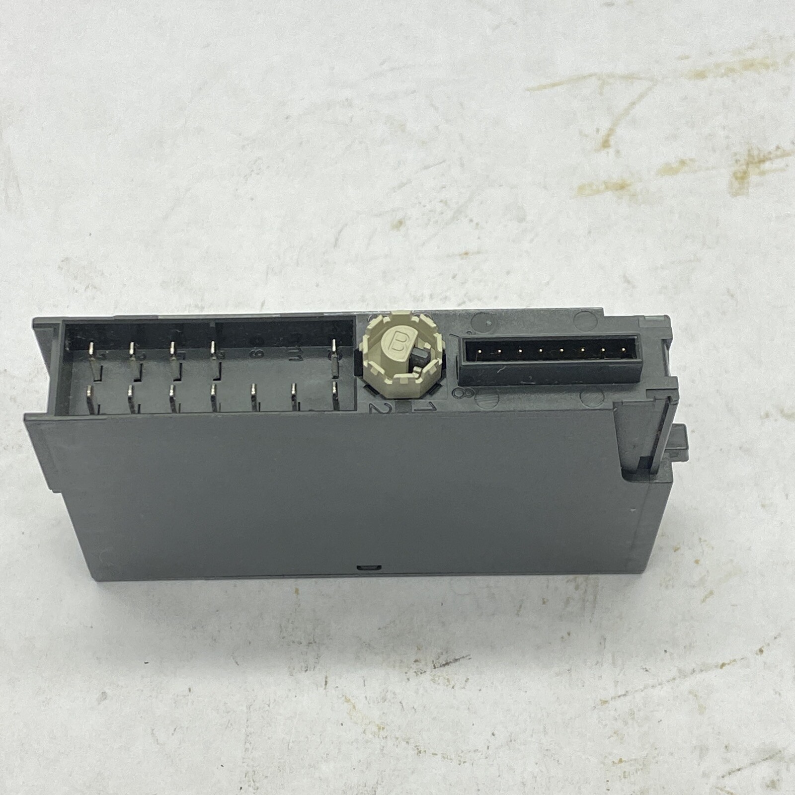 New Siemens SIMATIC DP 5 ELECTRON MODULES 6ES7132-4BD00-0AA0 6ES7 132-4BD00-0AA0