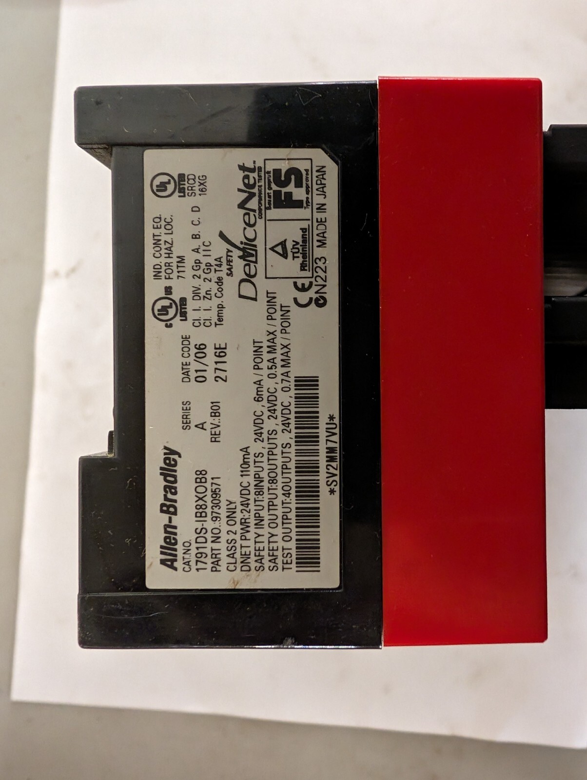 Allen Bradley 1791DS-IB8XOB8 DeviceNet Safety I/O Module