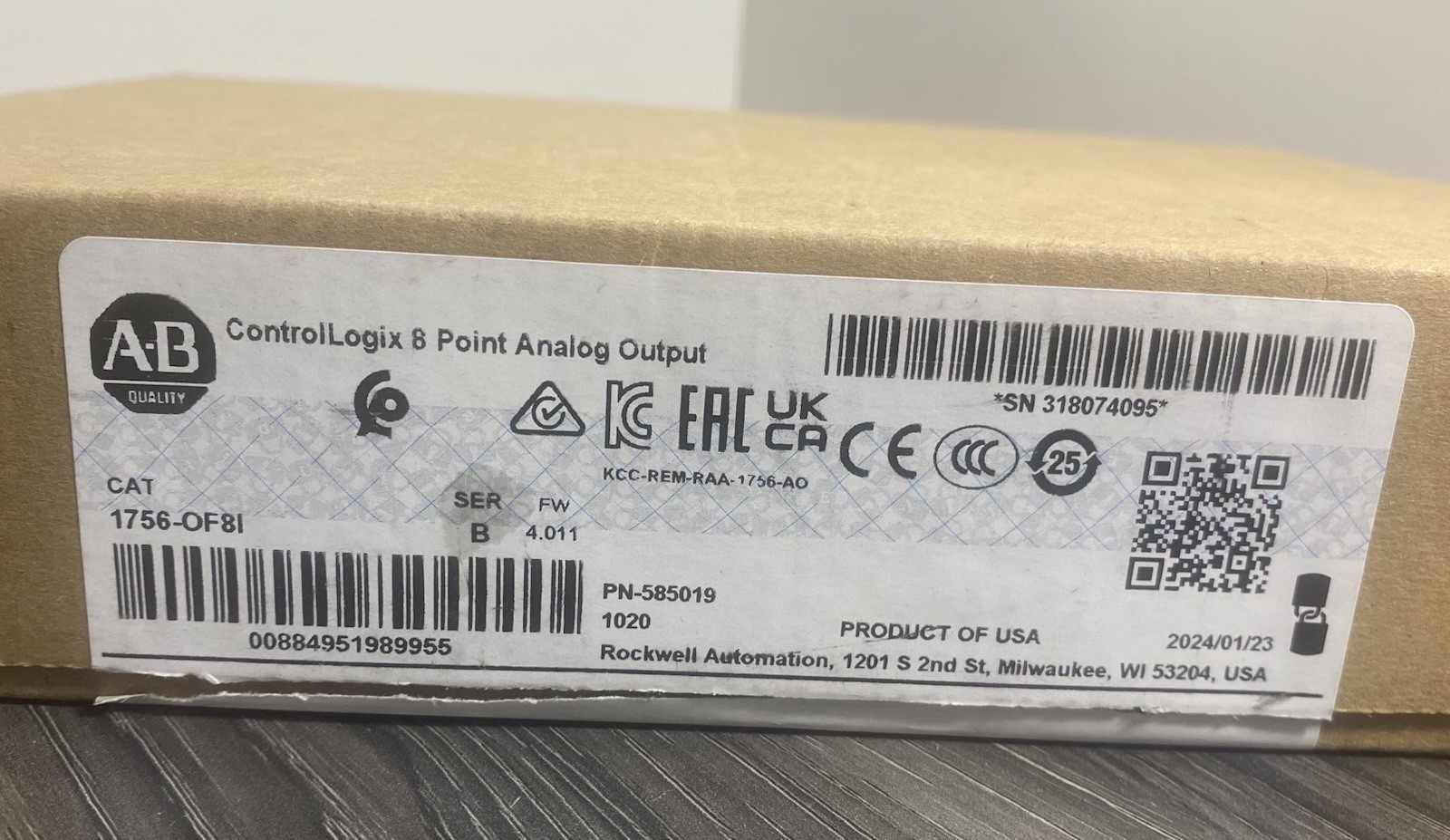 2024 Allen Bradley 1756-OF8I Ser B ControlLogix PLC Analog 8-Point Output Module