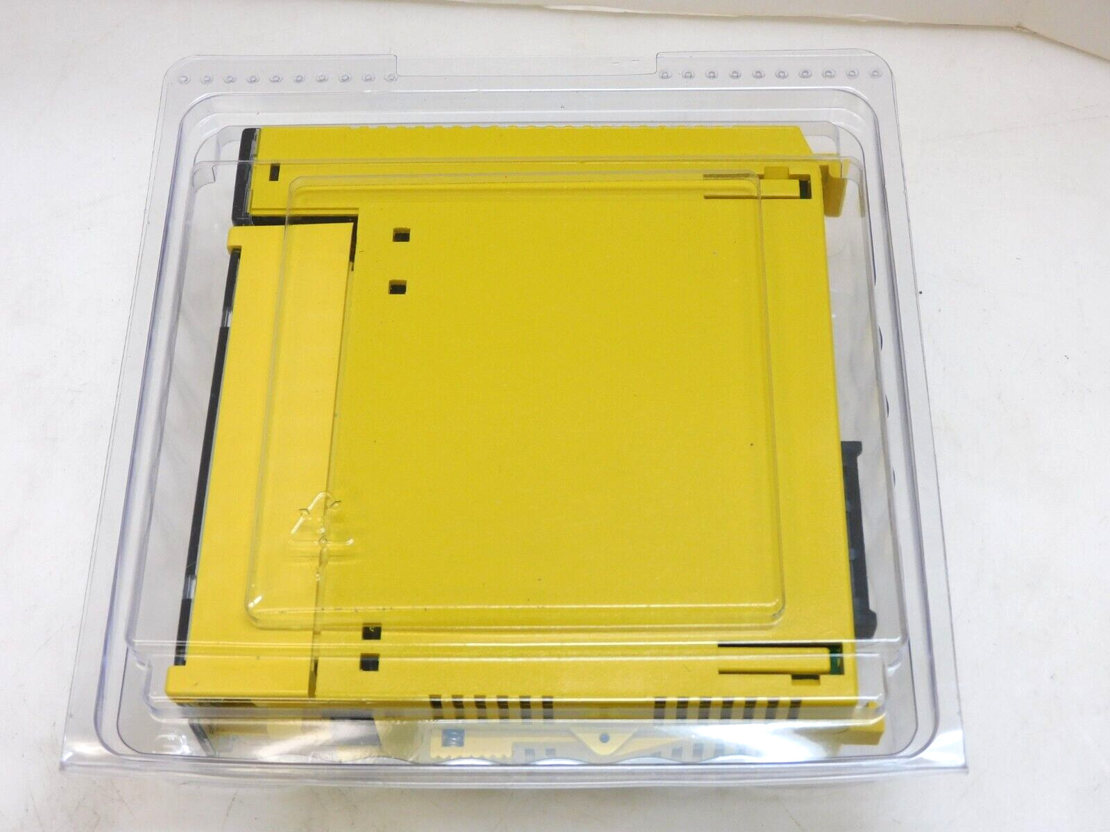 GE FANUC A03B-0819-C104#D AID16D I/O MODEL A 24VDC 16PT POS/NEW LOGIC