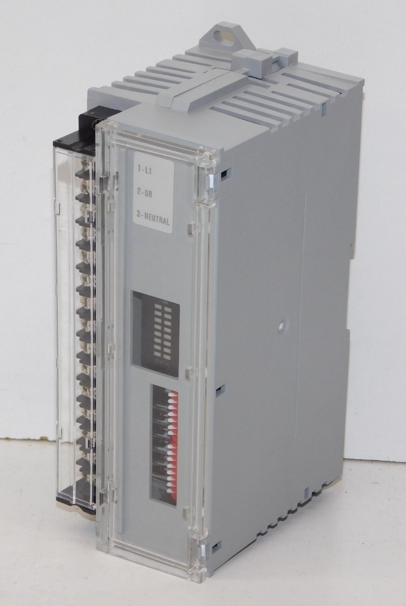 New Allen Bradley 1791-0A16 Ser B 16 Output AC Block I/O Output Module 120V USA