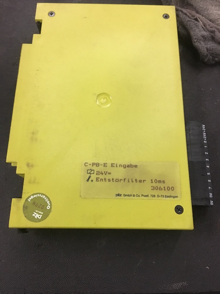 Pilz C-P8-E 306100 PLC Input Module 8 Channel 24VDC 10ms Fast Free Shipping 2