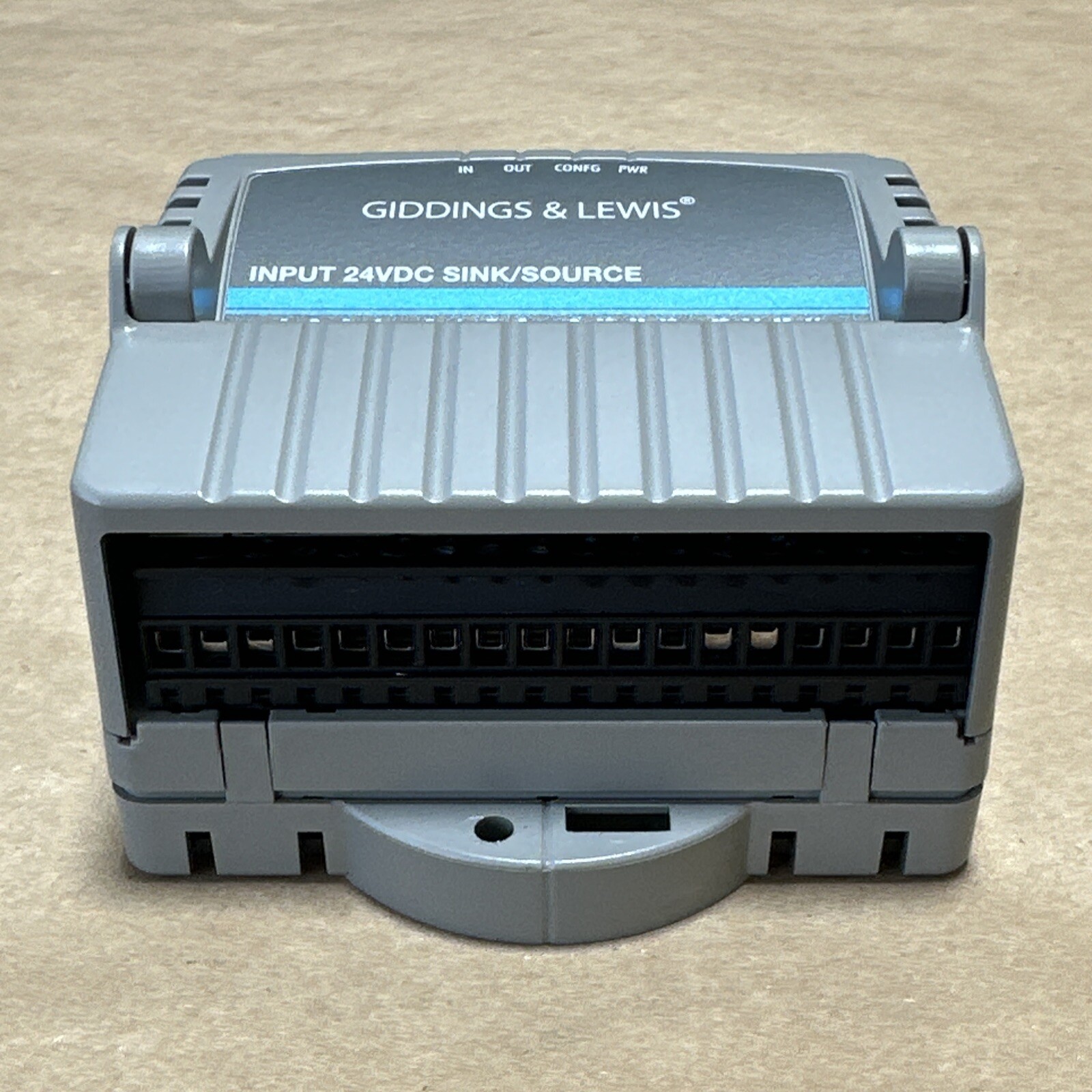 PREOWNED- Giddings & Lewis M.1300.7372 R1 Input Module 24VDC (16Pt) SINK/SOURCE