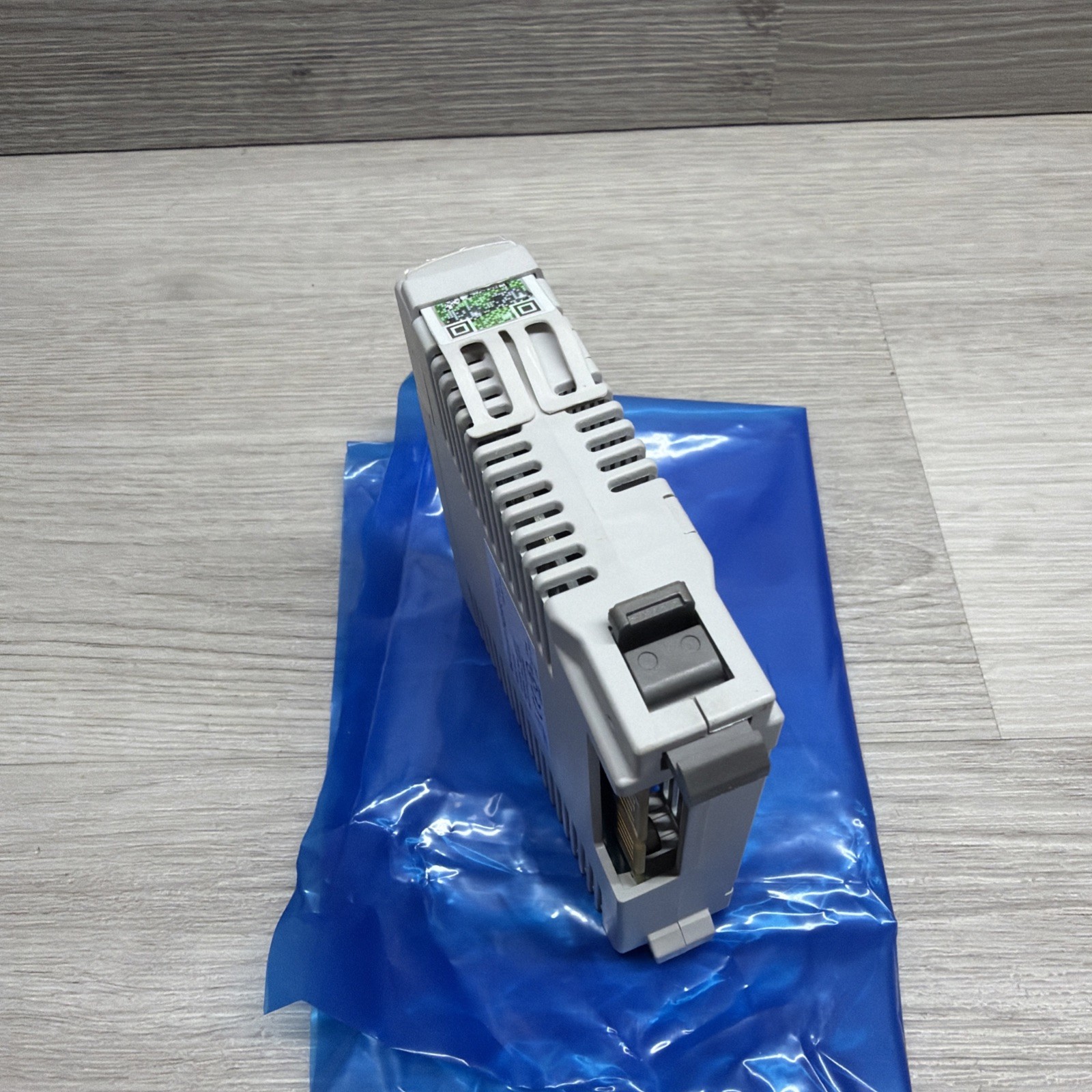Automation Direct P2-16TA Discrete AC Output Module, 16-Point, New