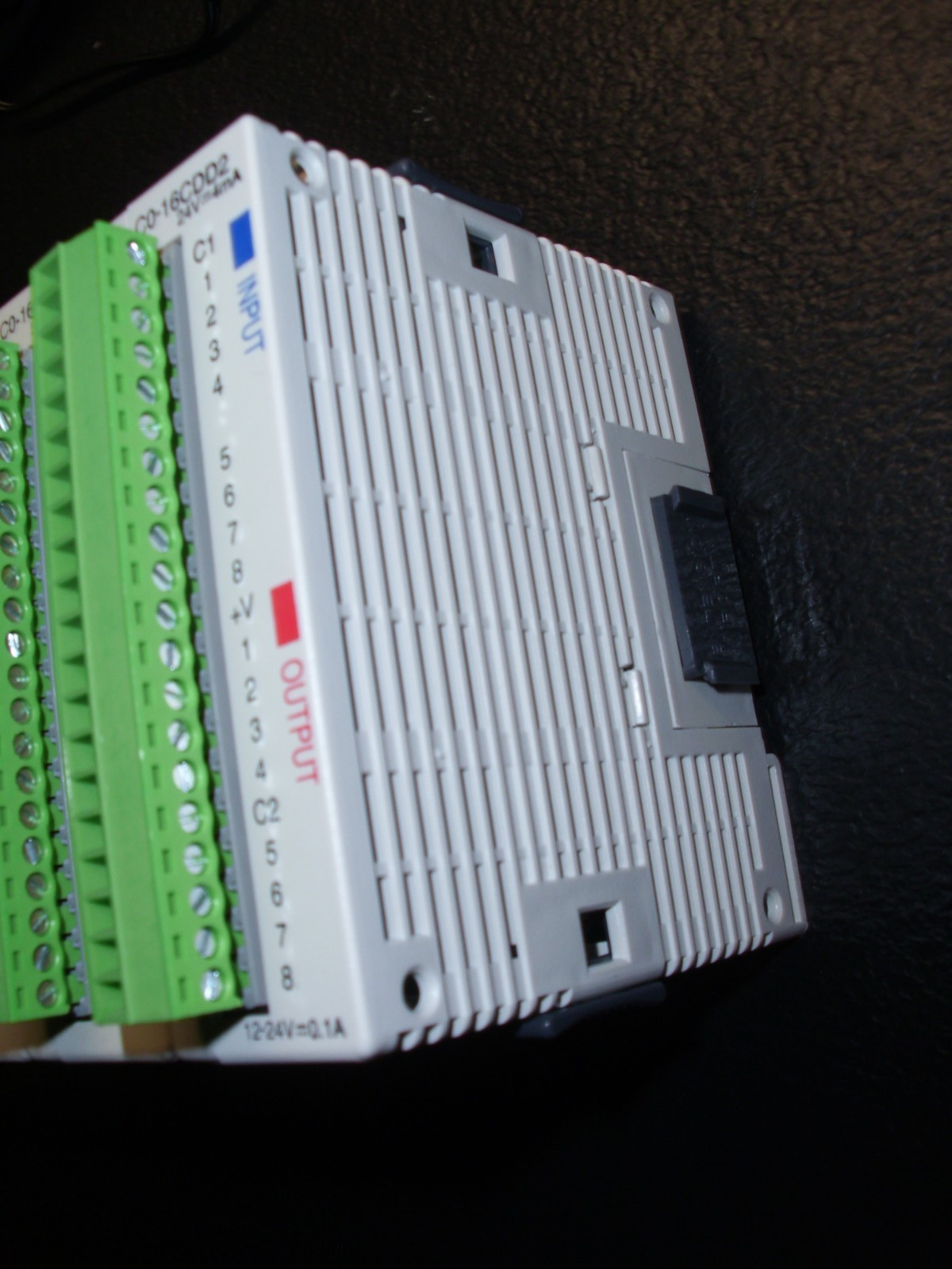 CLICK PLUS PLC C2-01CPU with C2-08DR-6V, C0-16ND3, C0-08TR , C0-16CDD2