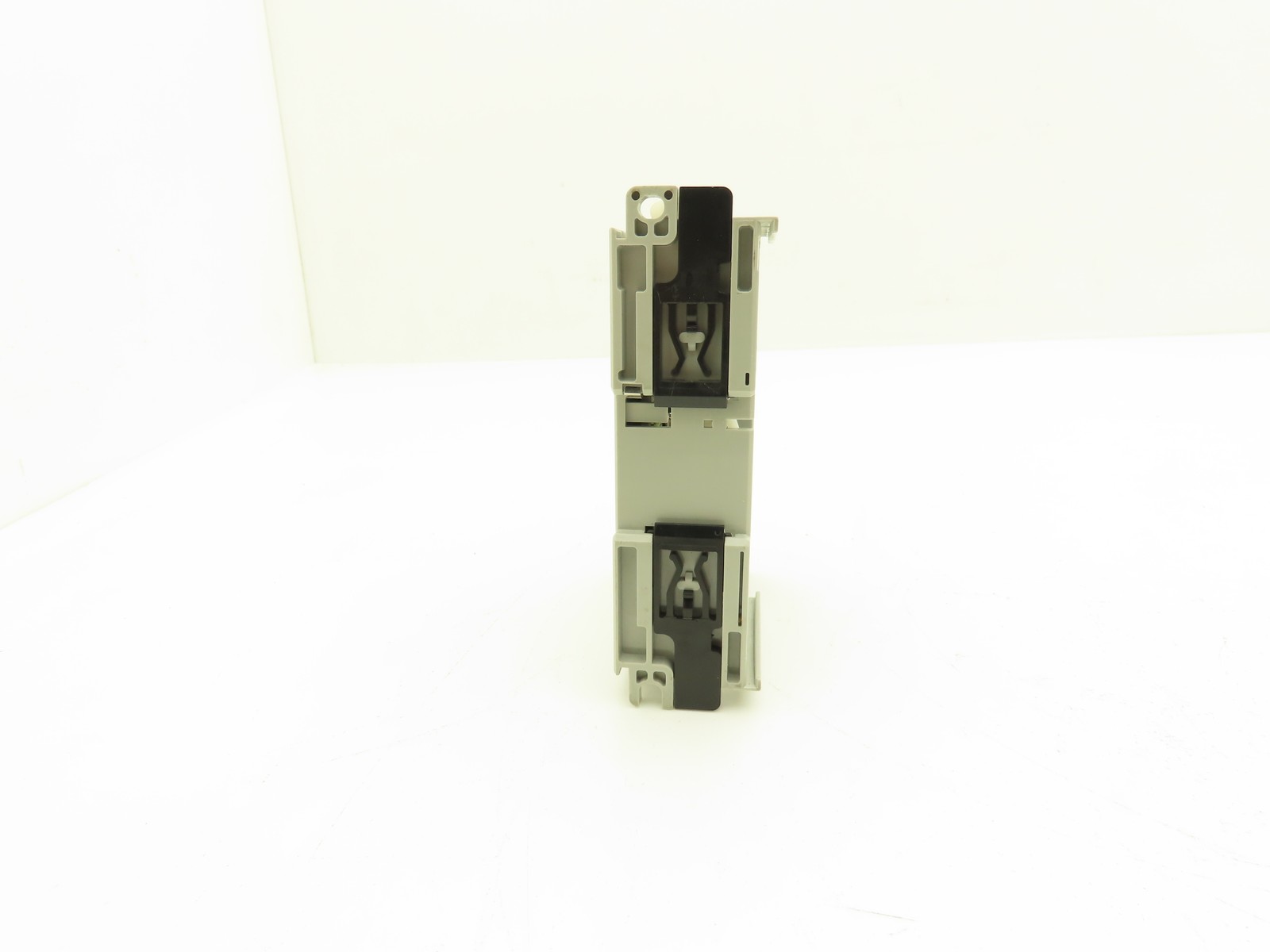 Allen Bradley 1769-IF4XOF2 Input Output Module 0-10VDC Rev 1 Ser A I/O