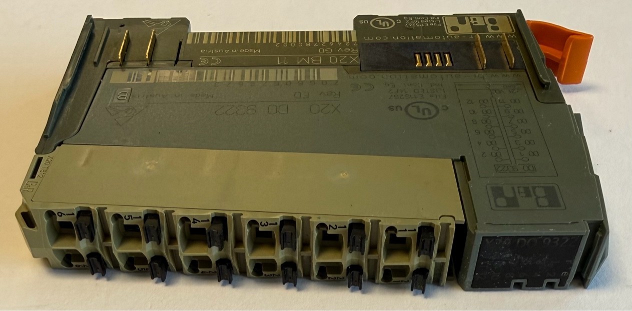 B&R Digital Output Module / Digital Output / 24VDC / Rev. E0 / X20DO9322