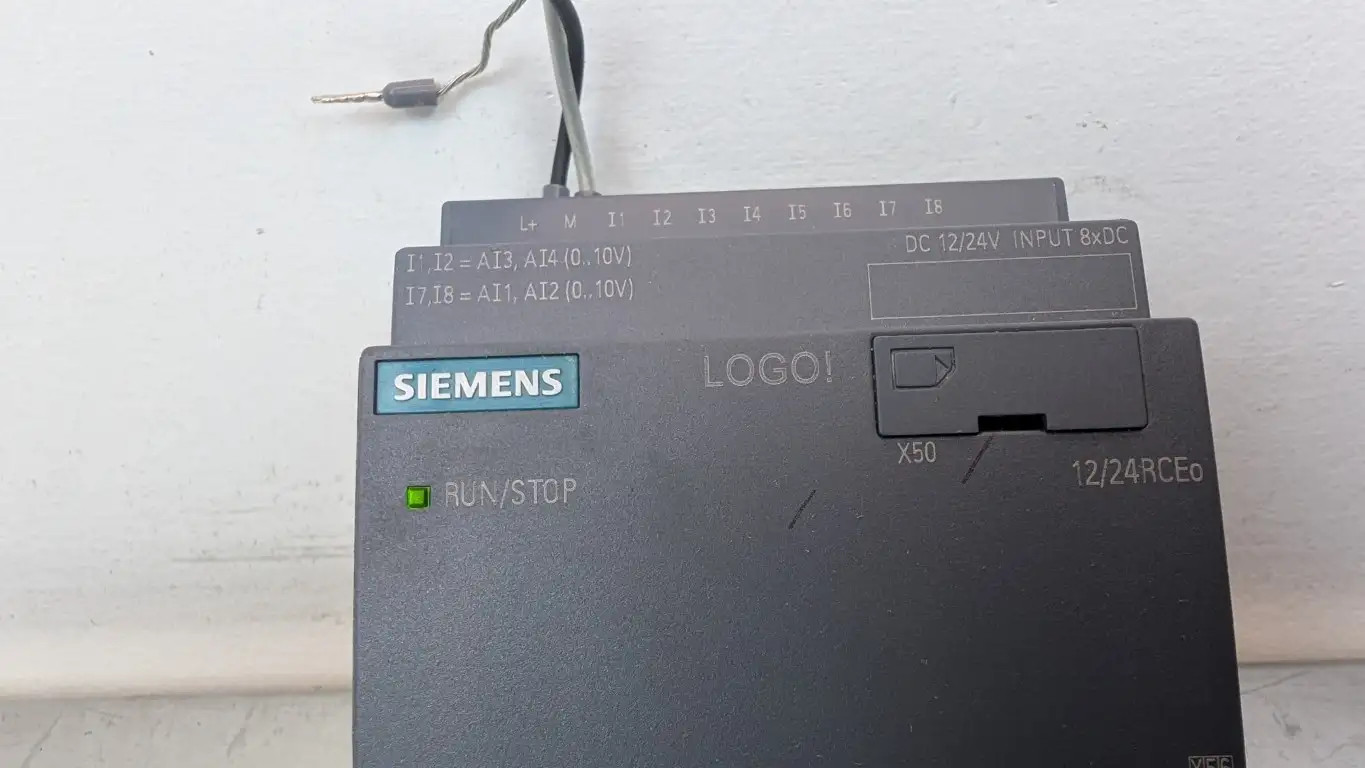 Siemens 6ED1052-2MD00-0BA8 Module LOGO! 12/24RCEO 4xRelay 10A