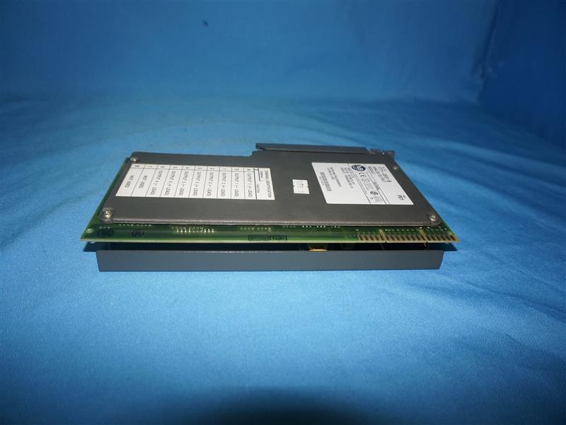 Allen Bradley 1771-0FE1 B 17710FE1B Analog Output Module