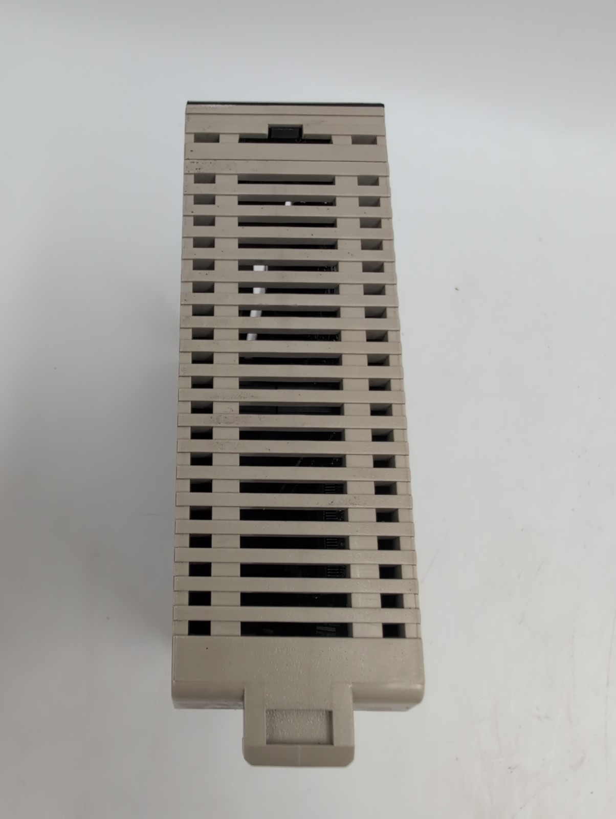 Omron CS1W-OD261 Output Unit