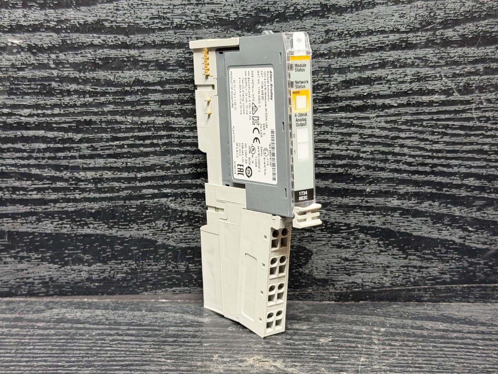Allen Bradley 1734-OE2C 0E2C 1734-RTB 1734-MB Point I/O Output Module 2 Point