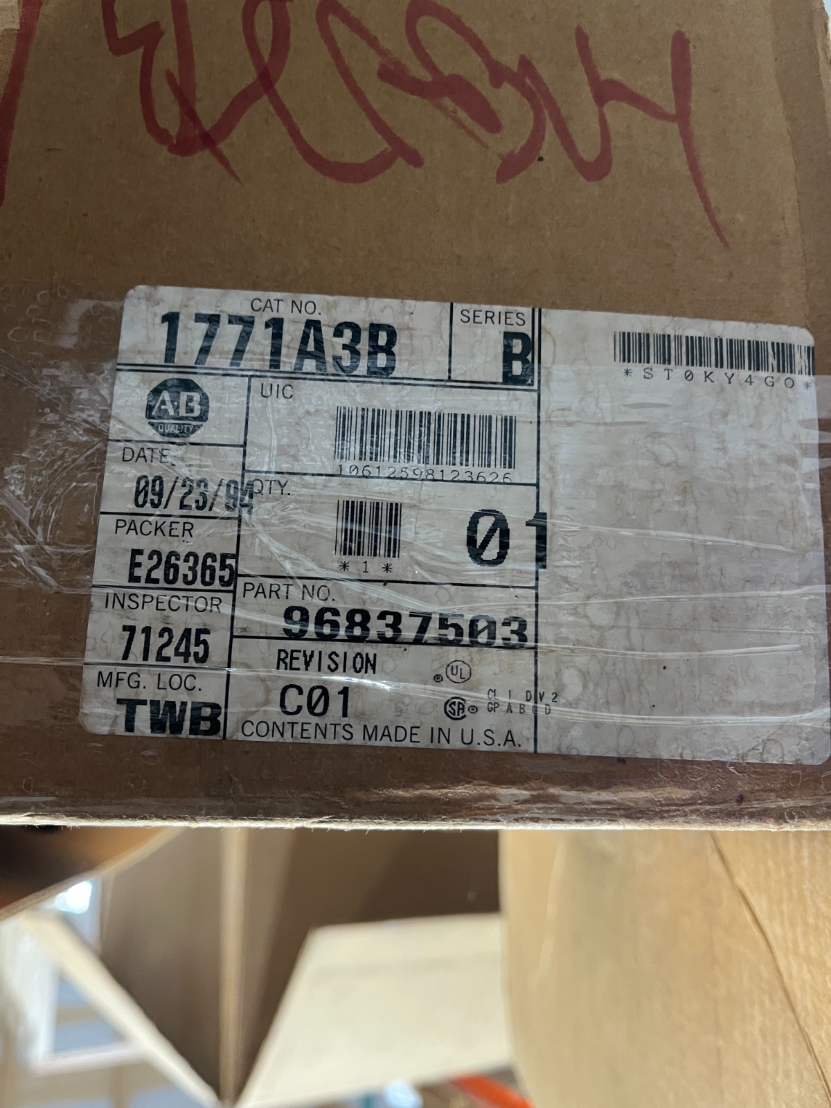 Allen Bradley 1771A3B Series B, 1771-A3B, with Modules