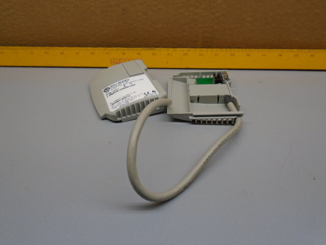 1769-CRL1 Allen Bradley Compact I/O Expansion Cable 176+9-CRL1 W116
