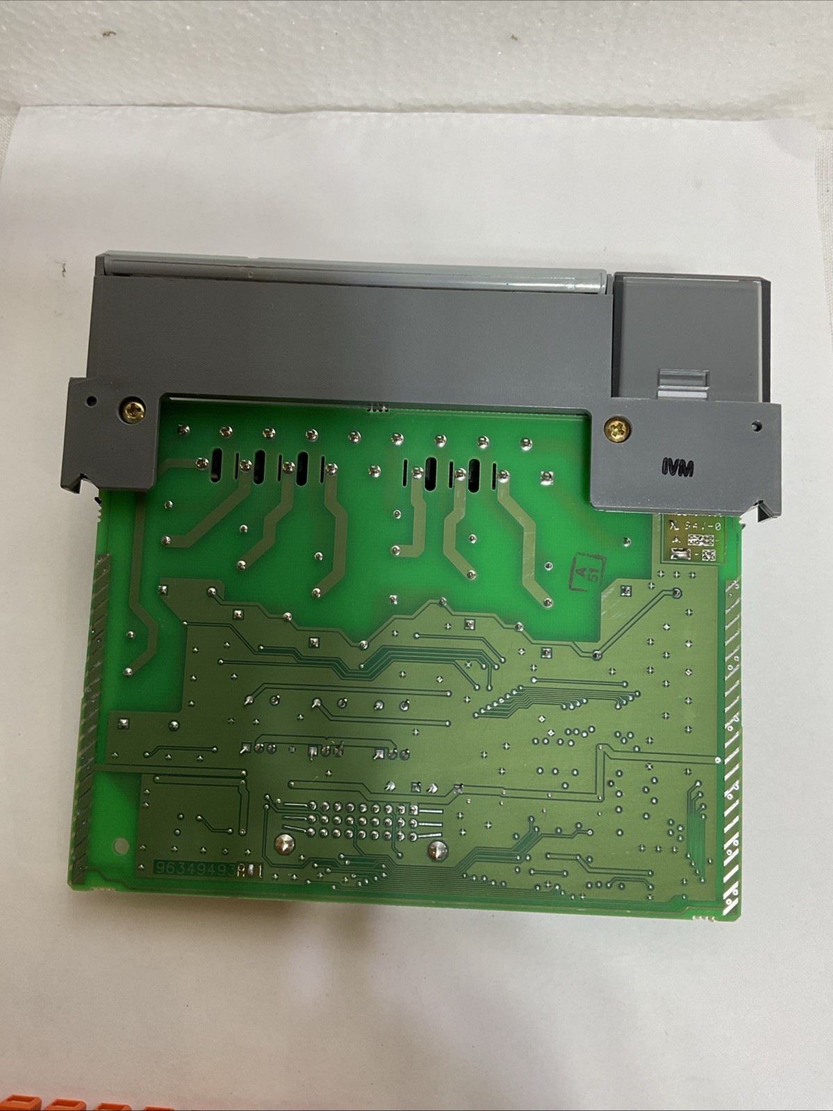 Allen Bradley 1746-OX8 Ser A SLC 500 Output Module Unit Card Board 1746-0X8 AB
