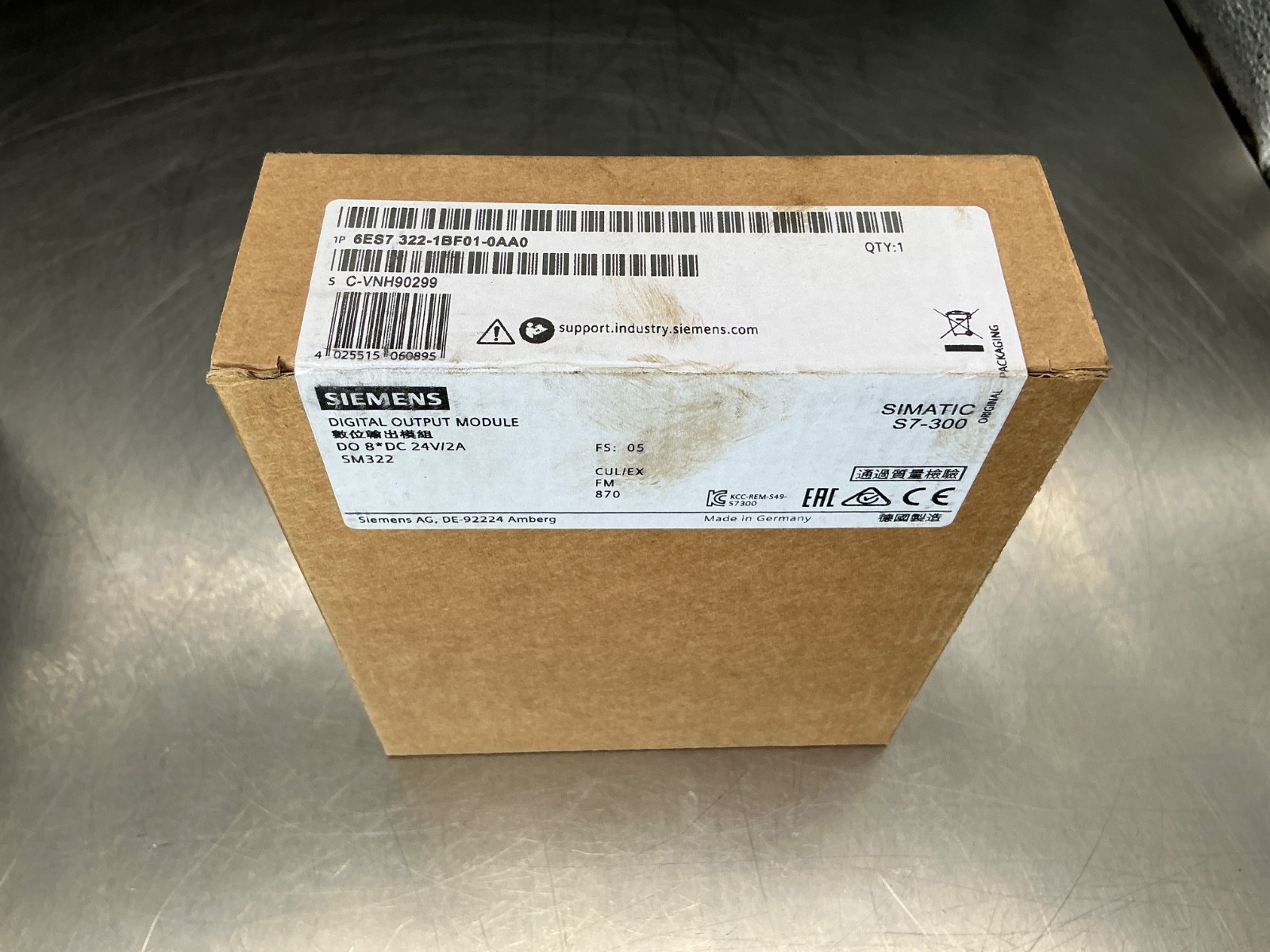 Siemens 6ES7-322-1BF01-0AA0 Output Module