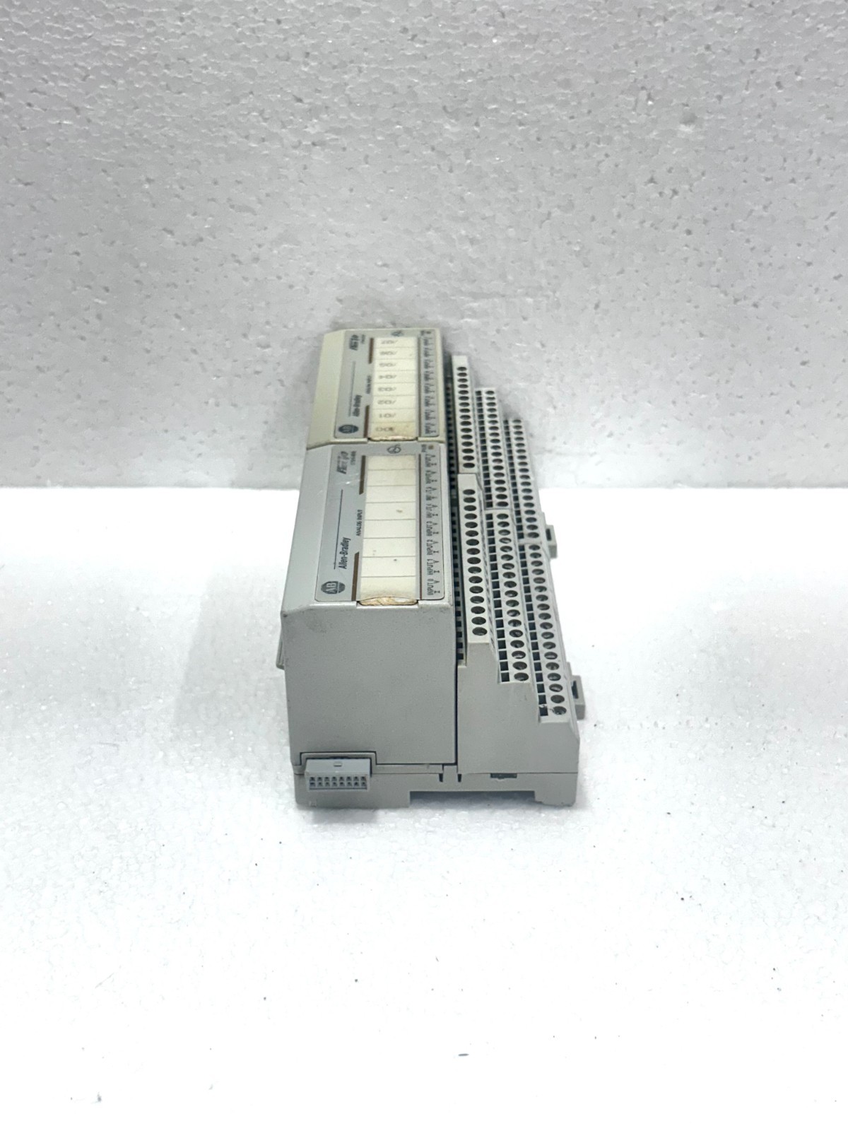 Allen Bradley 1794-IE8 Ser B With 1794-TB3/A Analog Input Module Lot Of 2pcs