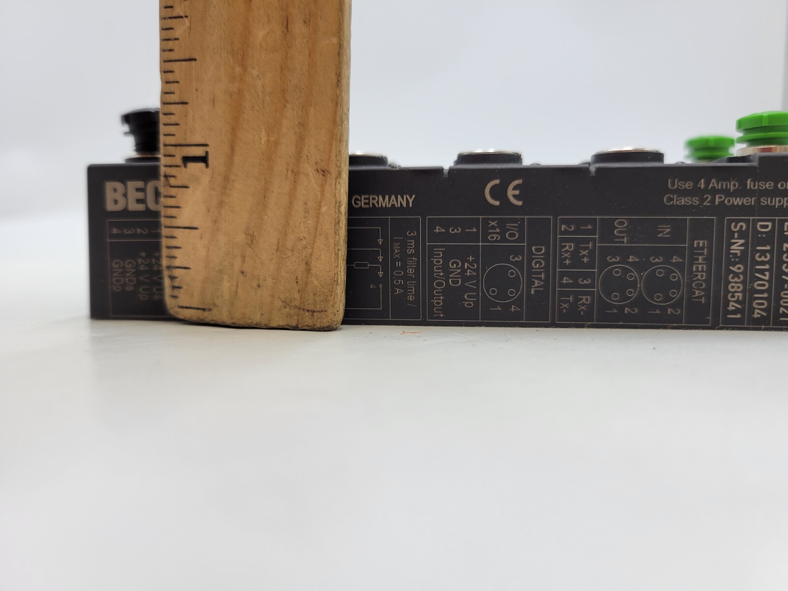 Beckhoff EP2339-0021 080096 EtherCAT Compact Box 16-Channel Digital M8 24 Volt