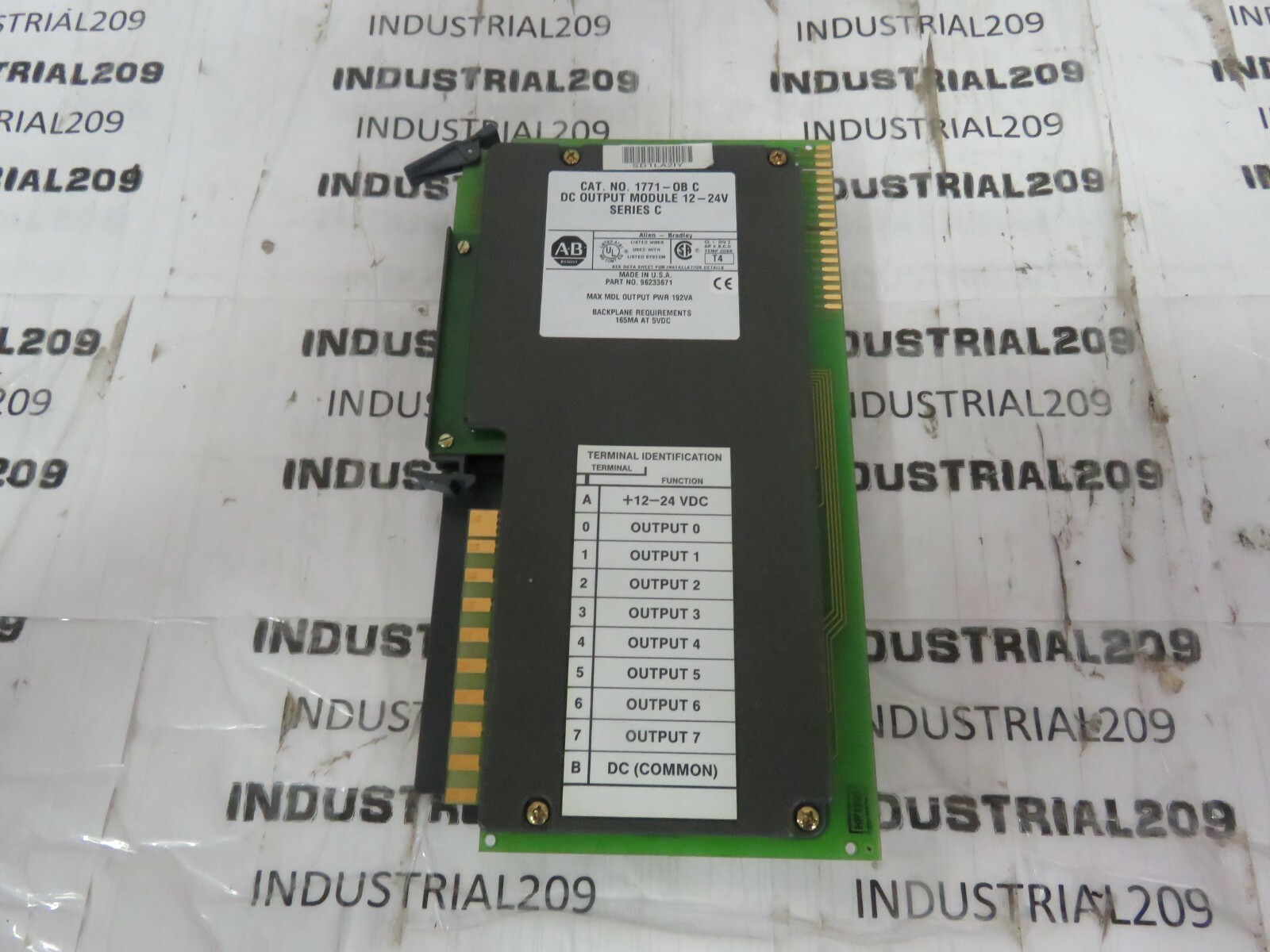 ALLEN BRADLEY DC OUTPUT MODULE 1771-OB SER C USED