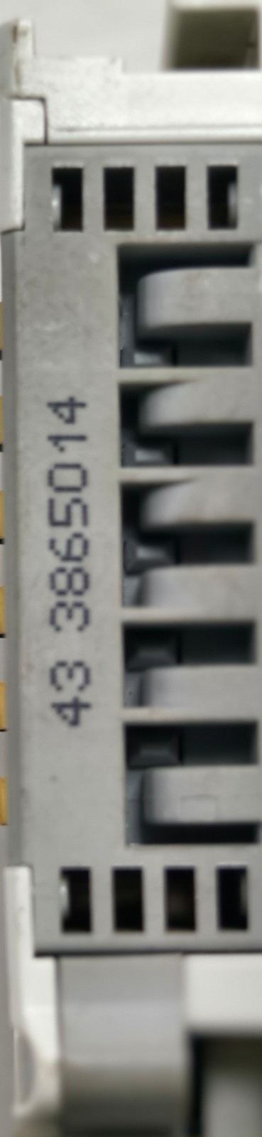Beckhoff KL9100 Power Feed Voltage Supply Potential 24VDC Terminal