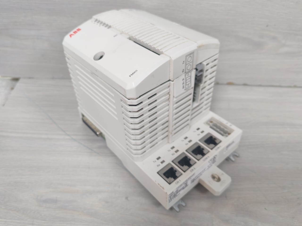ABB AC 800M/PM860 3BSE018110R1 PR;G PROCESSOR WITH 3BSE018100R1/PM860K01 BASE