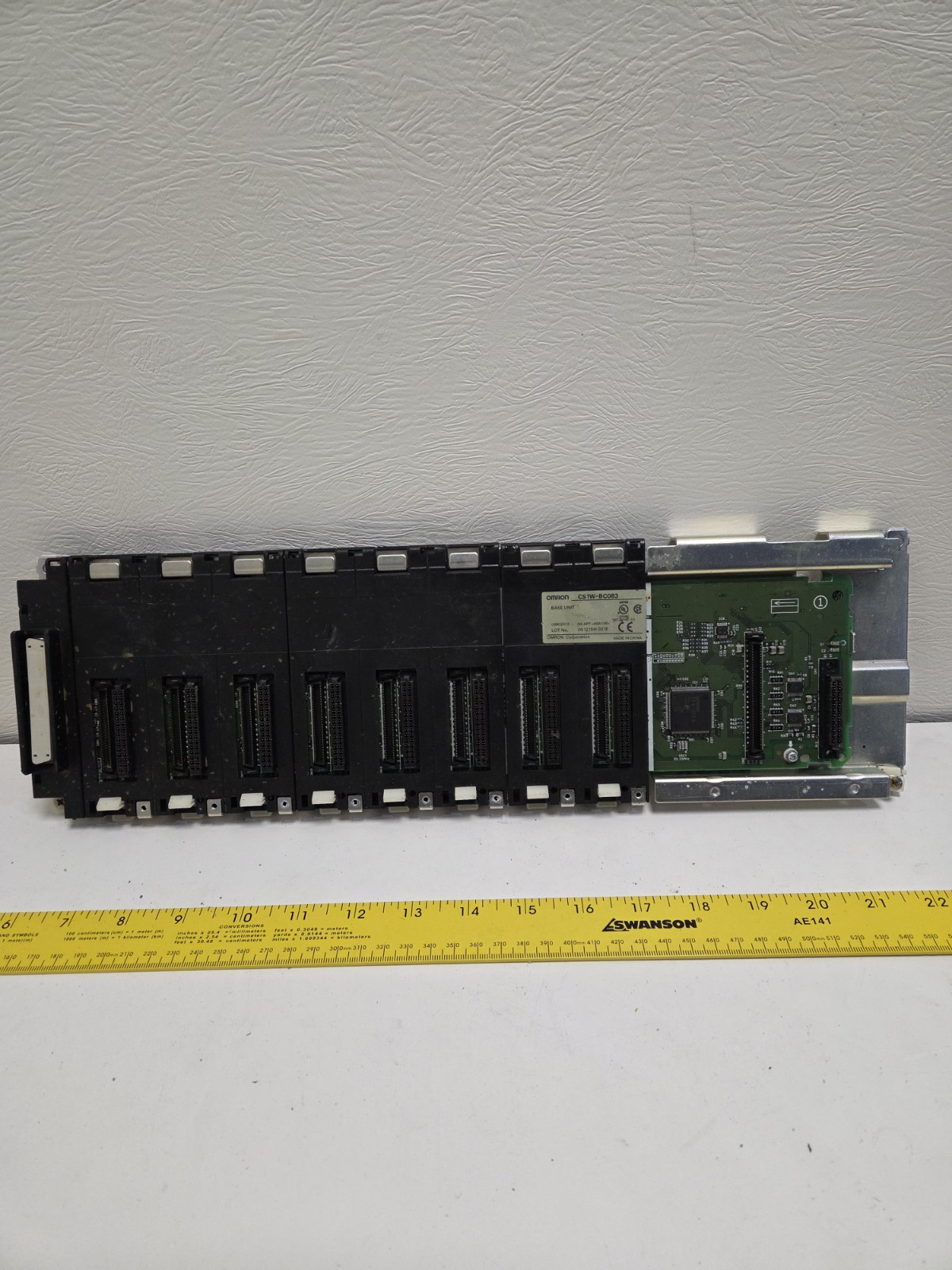Omron CS1W-BC083 PLC Backplane (Missing Front Cover)