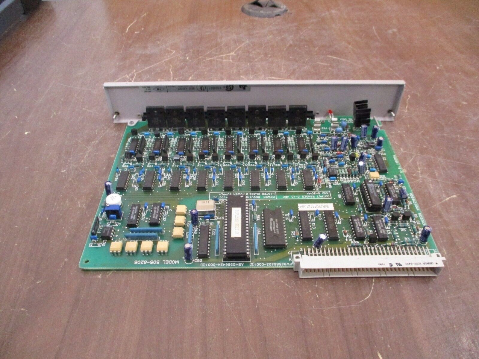 Siemens Analog Output Module 505-6208 8-Ch 0-10VDC 0-20mA Used