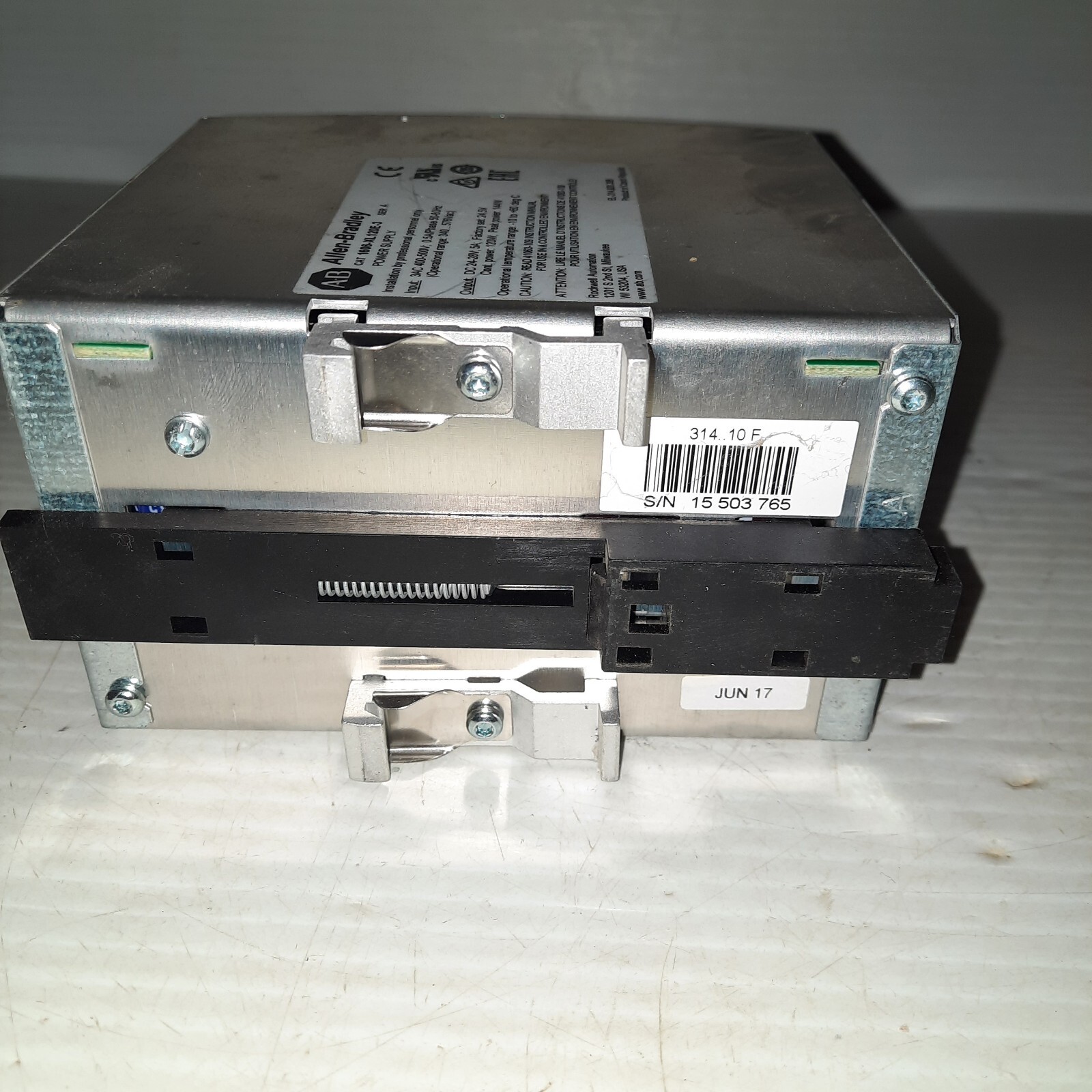 Allen Bradley 1606-XL120E-3 Ser A Power Supply 3 AC 400-500V