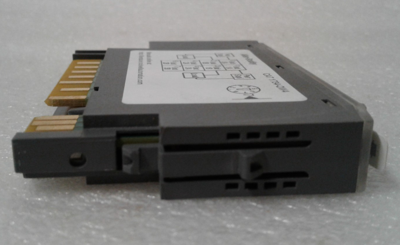 New Allen-Bradley 1734-OW4 Series C FW 3.022 Digital Output Module