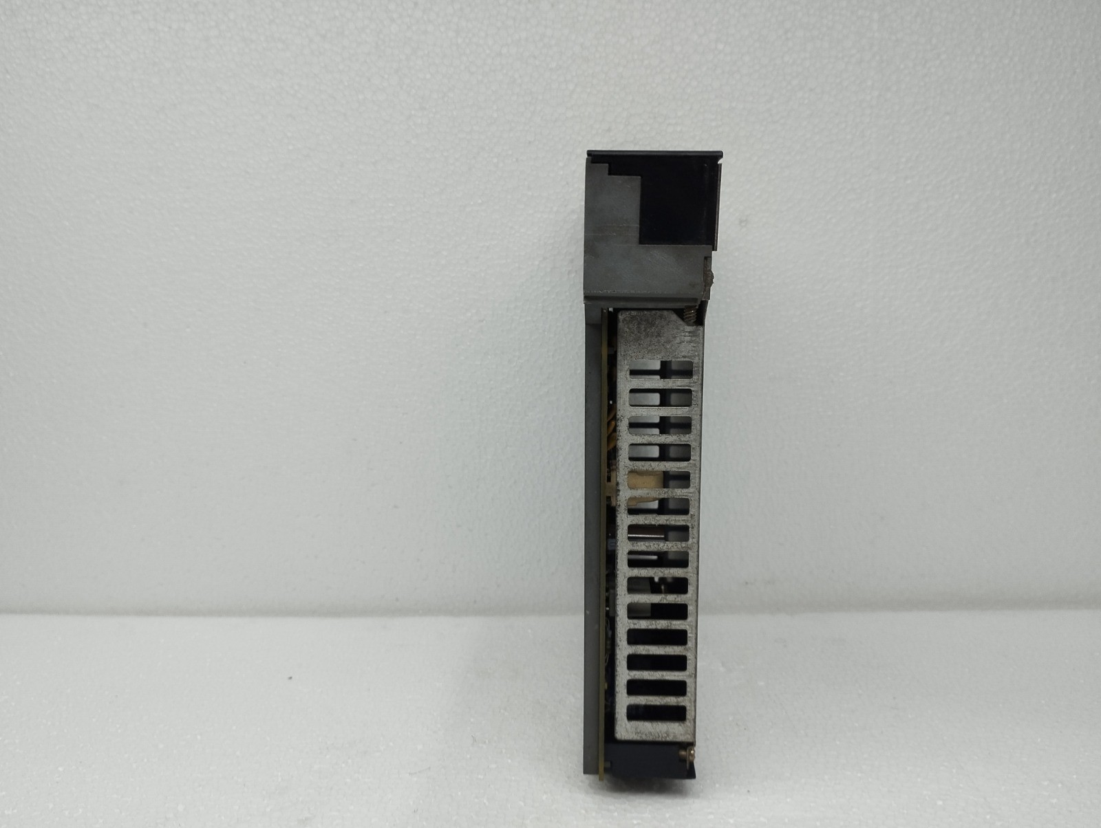 TSXAEM1613 – Schneider TELEMECANIQUE – TSXAEM1613 / Analog Input Module Used