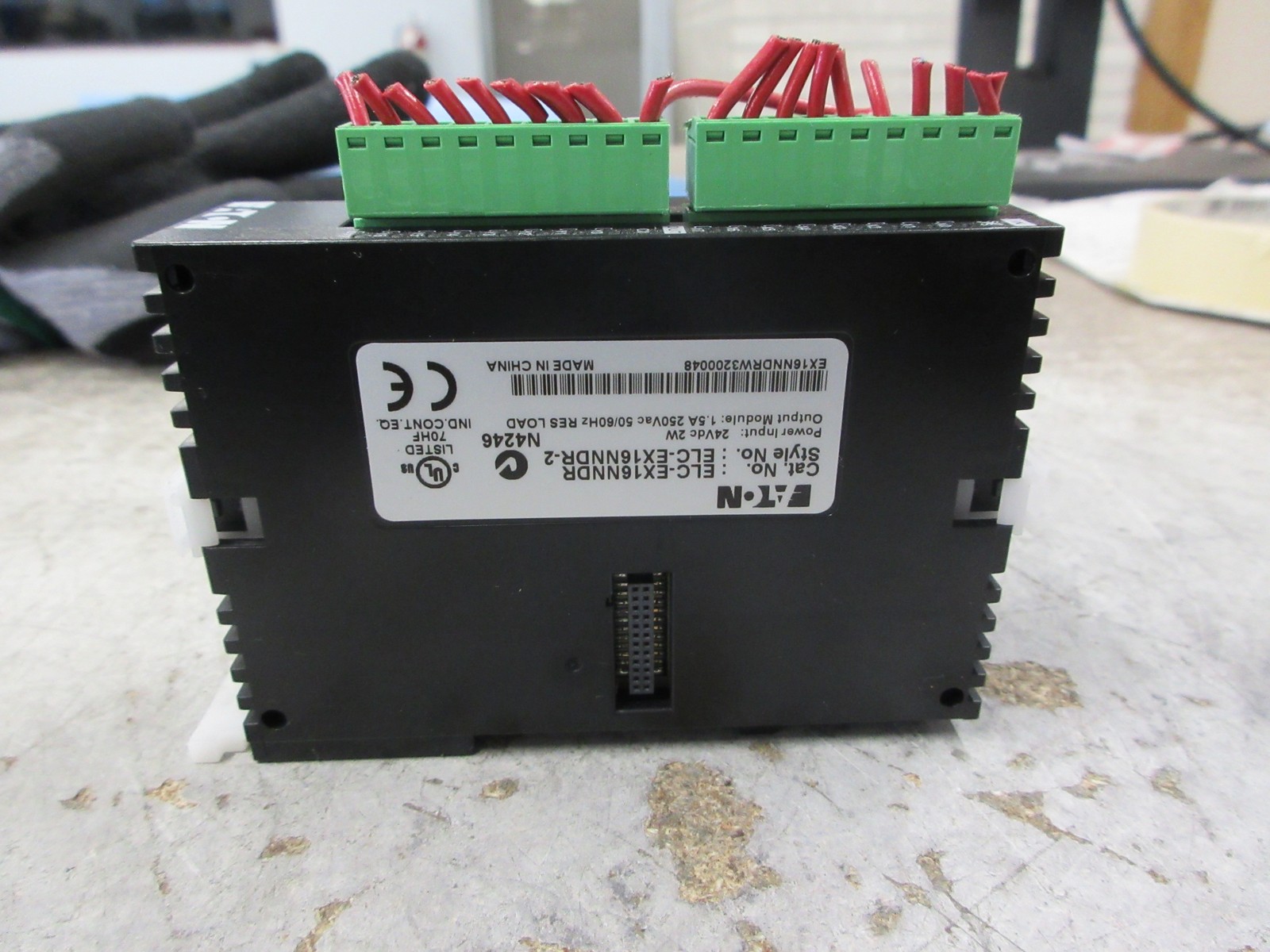 Eaton Digital I/O Expansion Module ELC-EX16NNDR-2 Input: 24VDC 2W Used