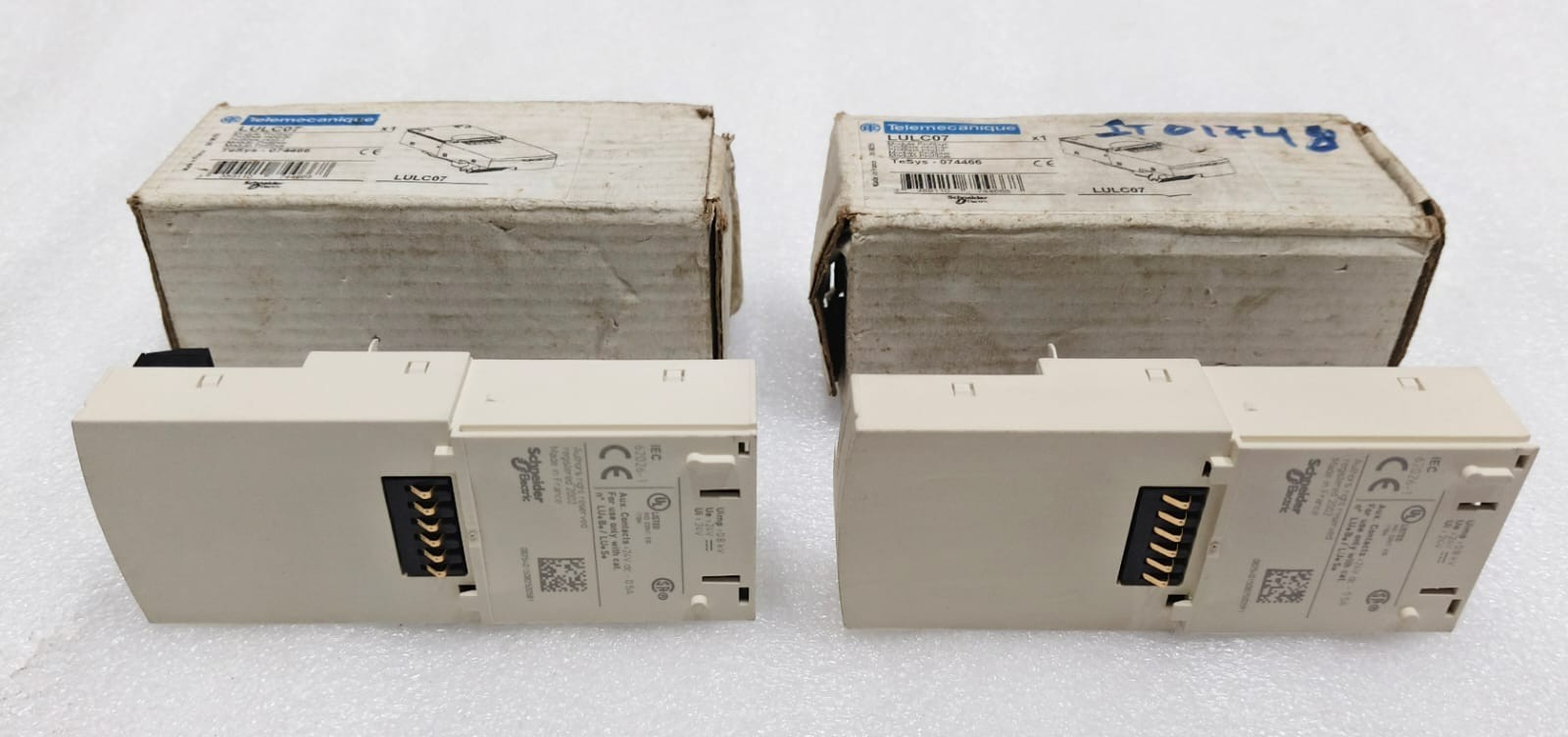 Lot of 2 Schneider Telemecanique LULC07 TeSys Profibus-DP Communication Module