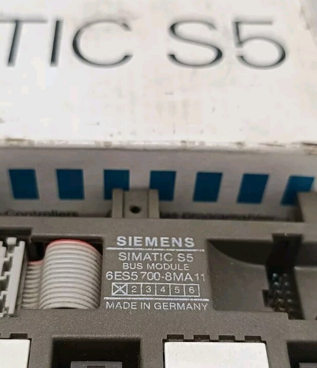 NEW SIEMENS 6ES5700-8MA11 BUS MODULE 6ES57008MA11 FREE DELIVERY