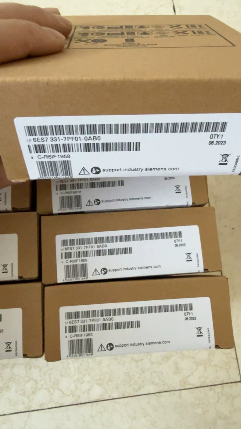 Siemens 6ES7 331-7PF01-0AB0 Analog Input Module Brand New Good quality