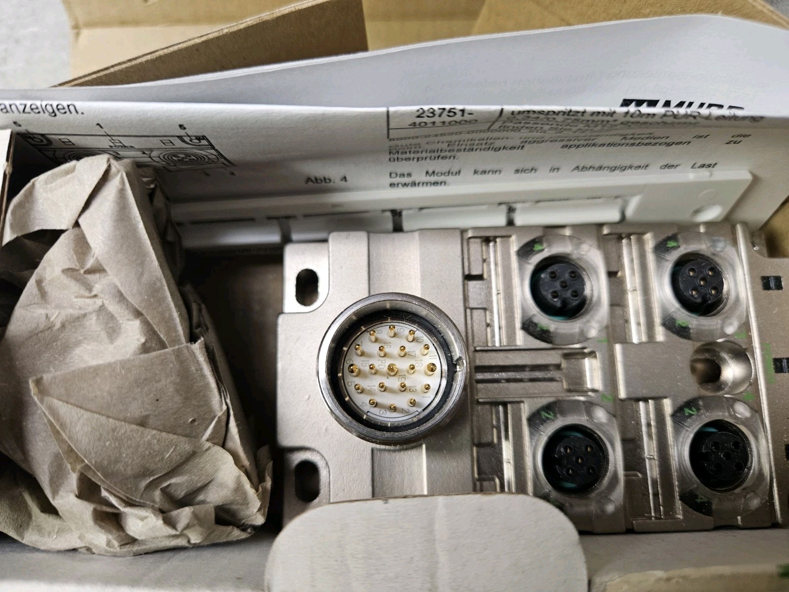 MURR ELEKTRONIK 8000-54520-0000000 Connector