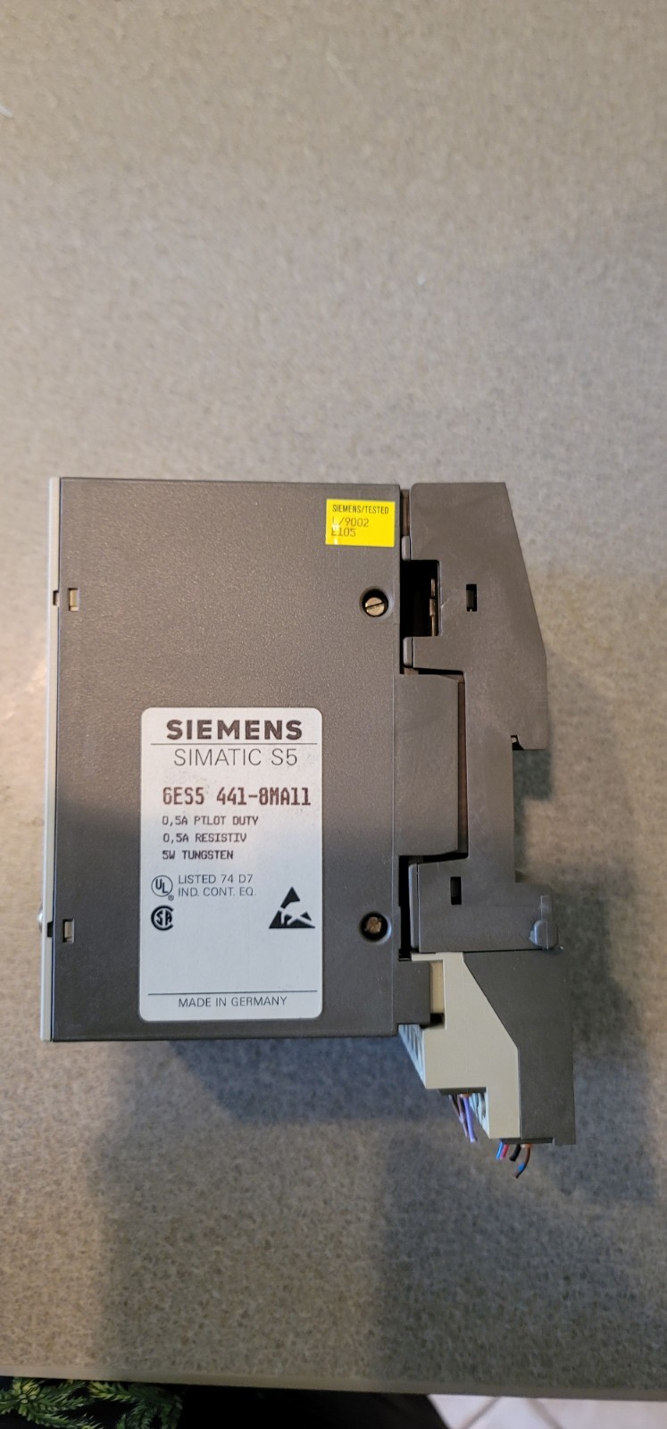 Lot 2x Siemens Simatic S5 6ES5 441-8ma11 Digital Output With 6ES5 700-8ma11